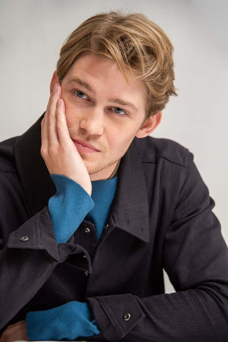 Joe Alwyn, velvet blazer, teal shirt, SD Phone Wallpaper