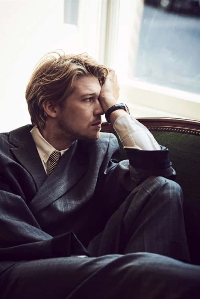 Joe Alwyn, red carpet, dark suit, SD Phone Wallpaper