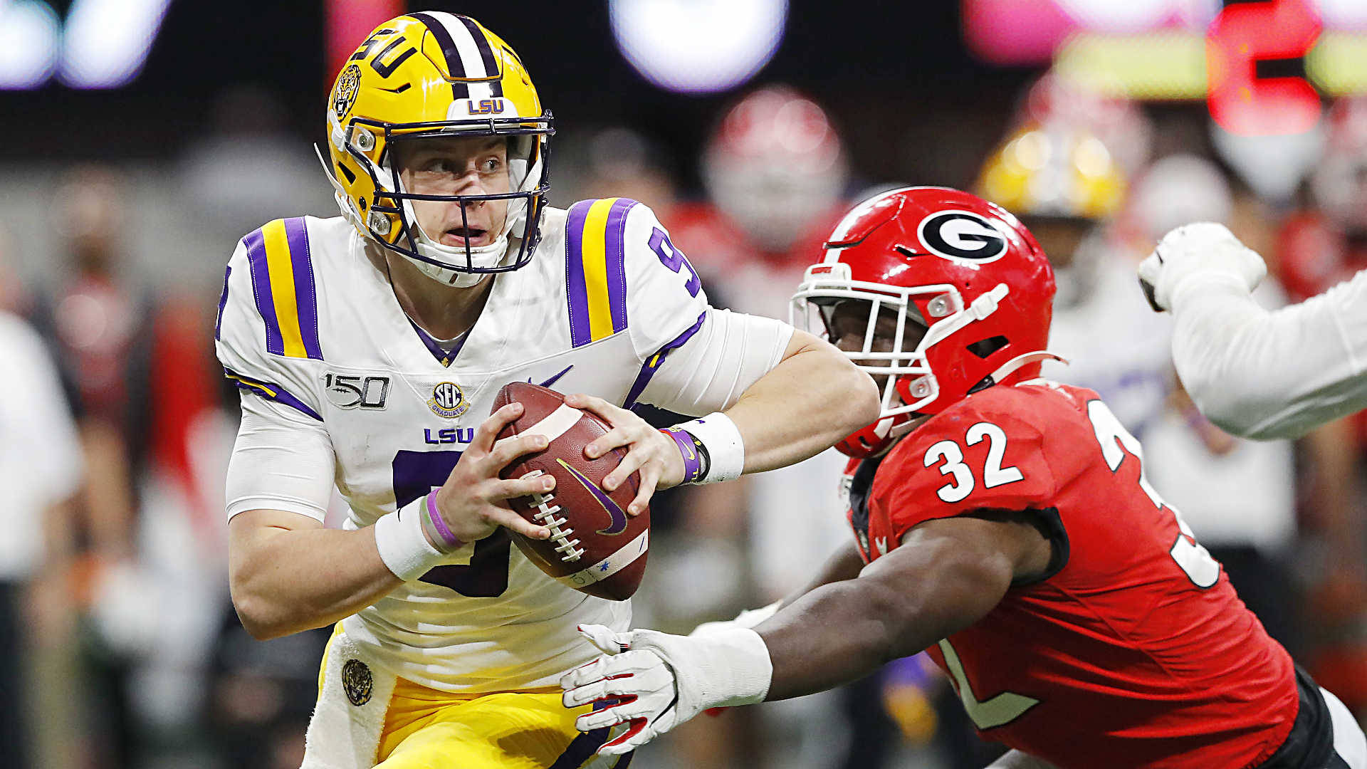 Joe Burrow, LSU quarterback, yellow helmet, Full HD Desktop Wallpaper