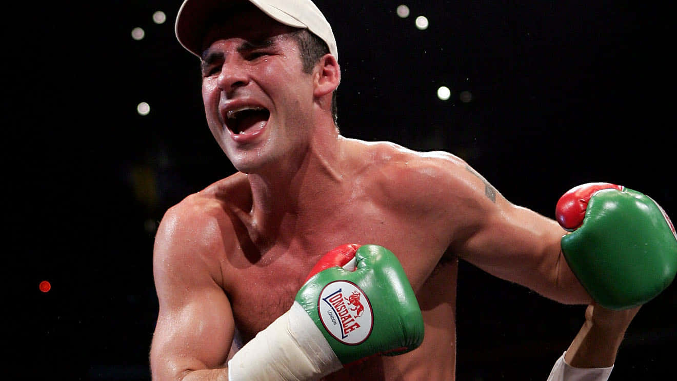 Joe Calzaghe, green and red gloves, dimly lit ring, HD Desktop Wallpaper