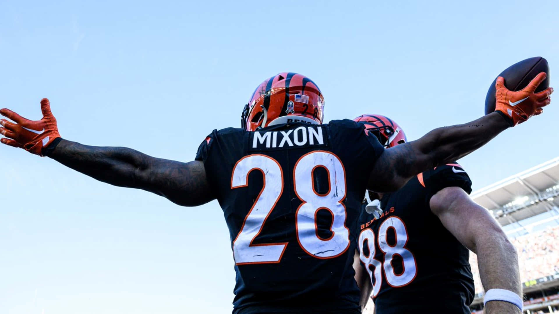 Joe Mixon, number 28, black and orange uniform, Full HD Desktop Wallpaper