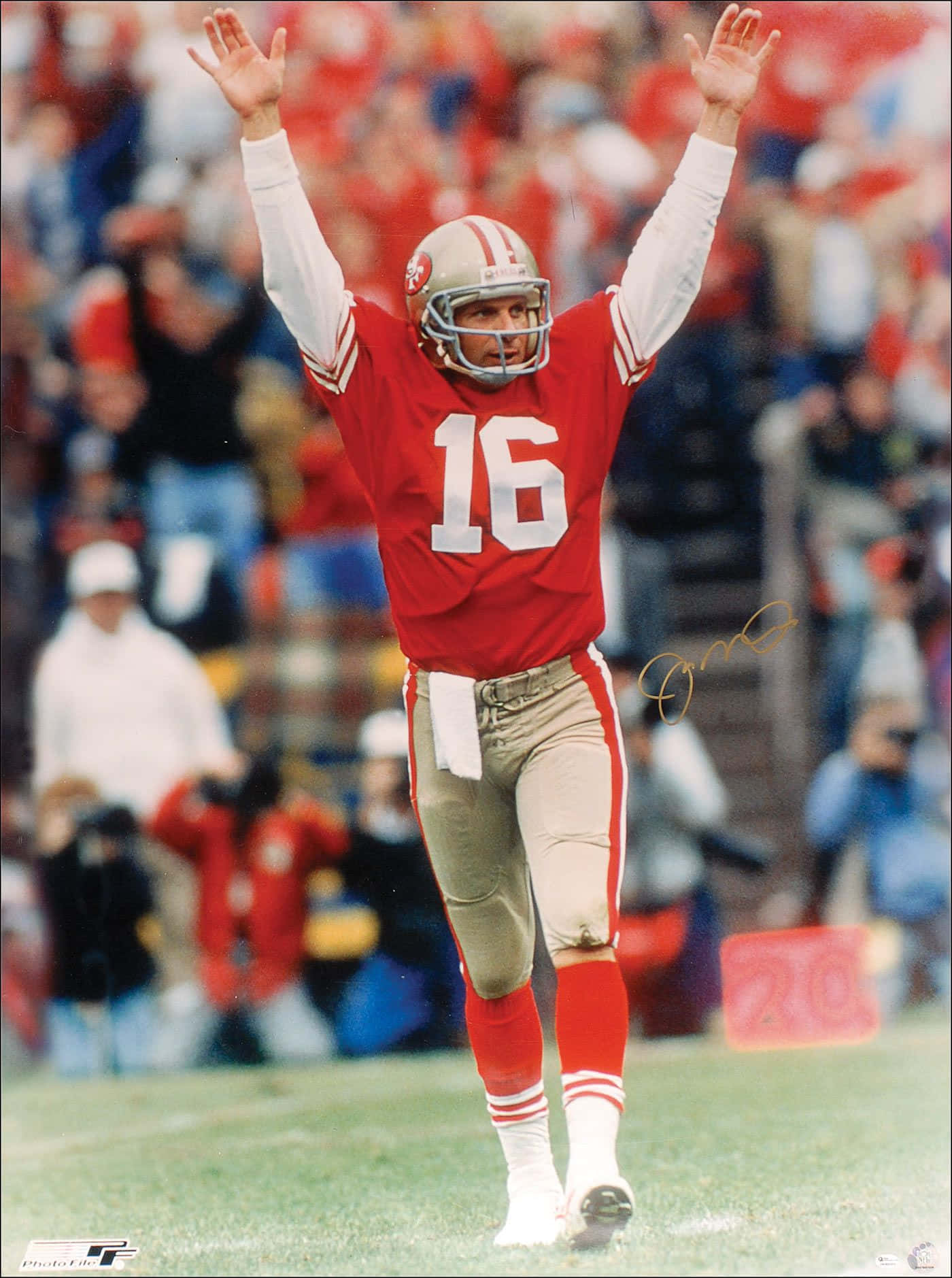 Joe Montana, red number 16 jersey, grass field, HD Phone Wallpaper