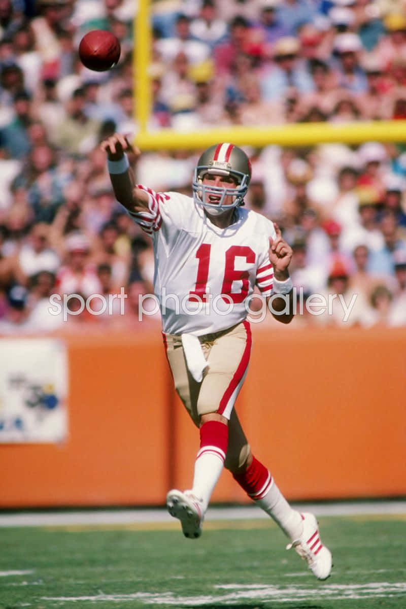 Joe Montana, NFL quarterback, white and red uniform, SD Phone Wallpaper