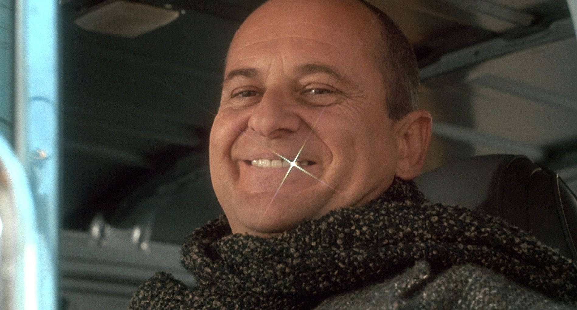 Joe Pesci, textured black scarf, bright lens flare, HD Desktop Wallpaper