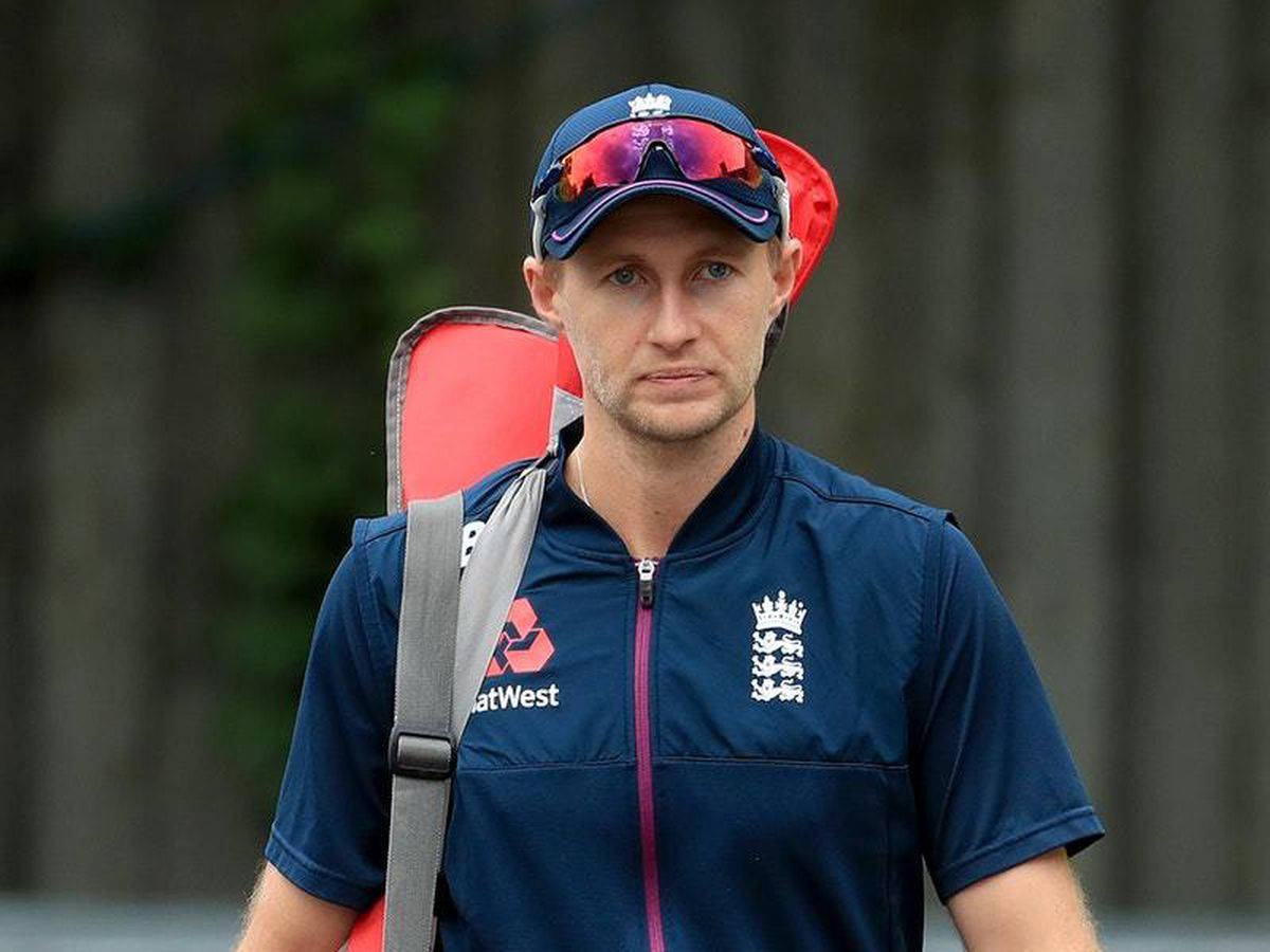 Joe Root, cricket bag, navy gear, SD Desktop Wallpaper