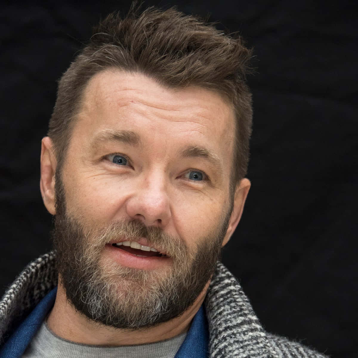 Joel Edgerton, graying beard, blue eyes, SD Desktop Wallpaper