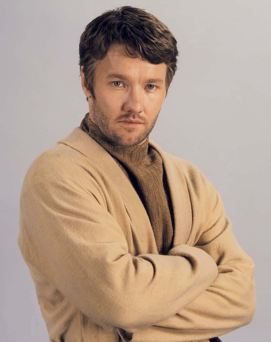 Joel Edgerton, beige cardigan, brown turtleneck, SD Phone Wallpaper