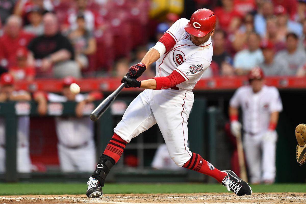 Joey Votto, red and white uniform, bat, SD Desktop Wallpaper