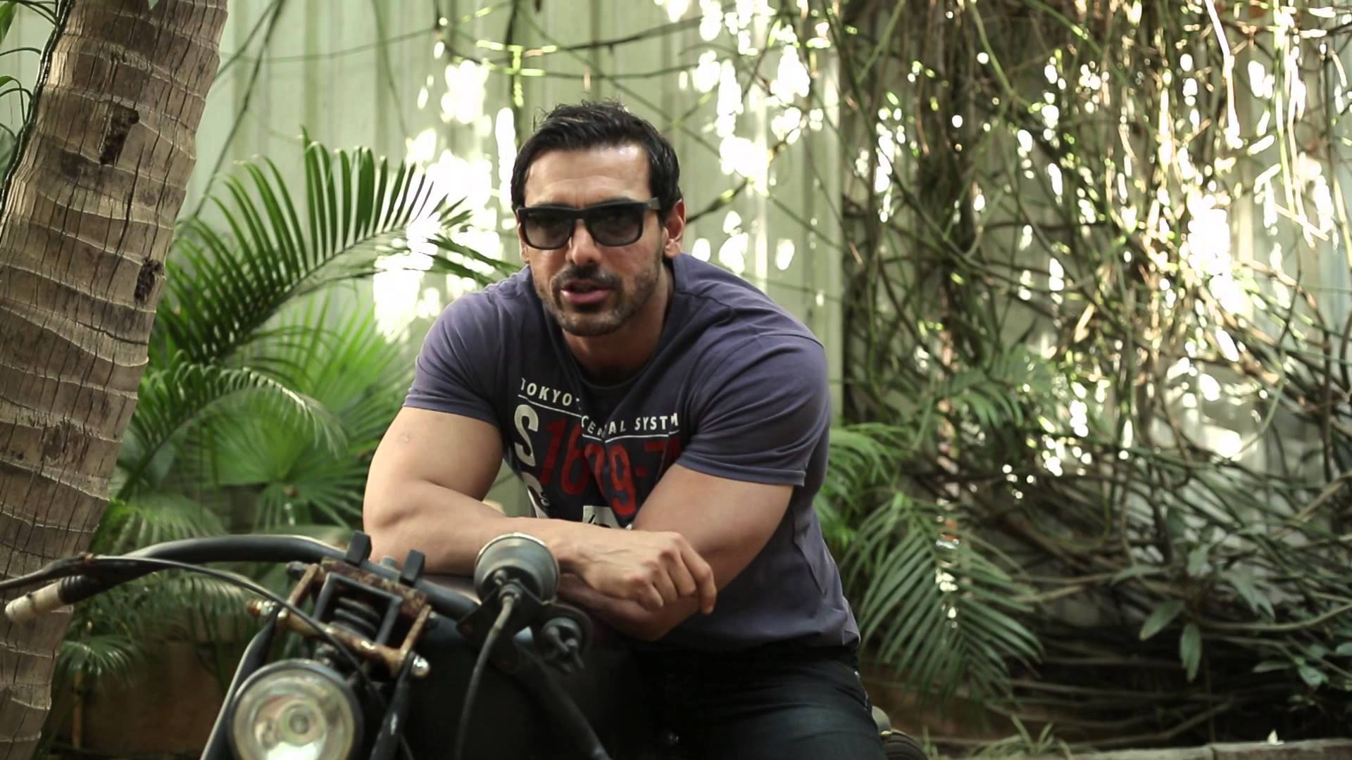 John Abraham, vintage motorcycle, tropical foliage, Full HD Desktop Wallpaper