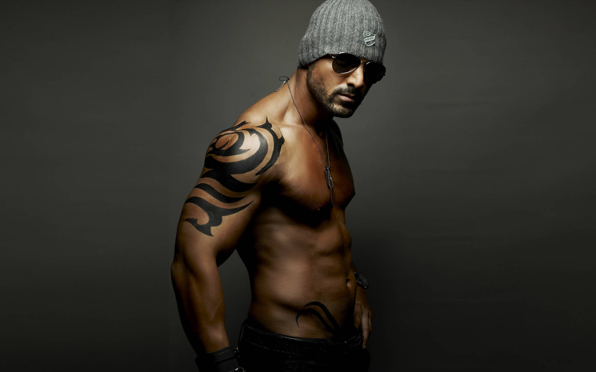 John Abraham, tribal tattoos, grey beanie, Full HD Desktop Wallpaper
