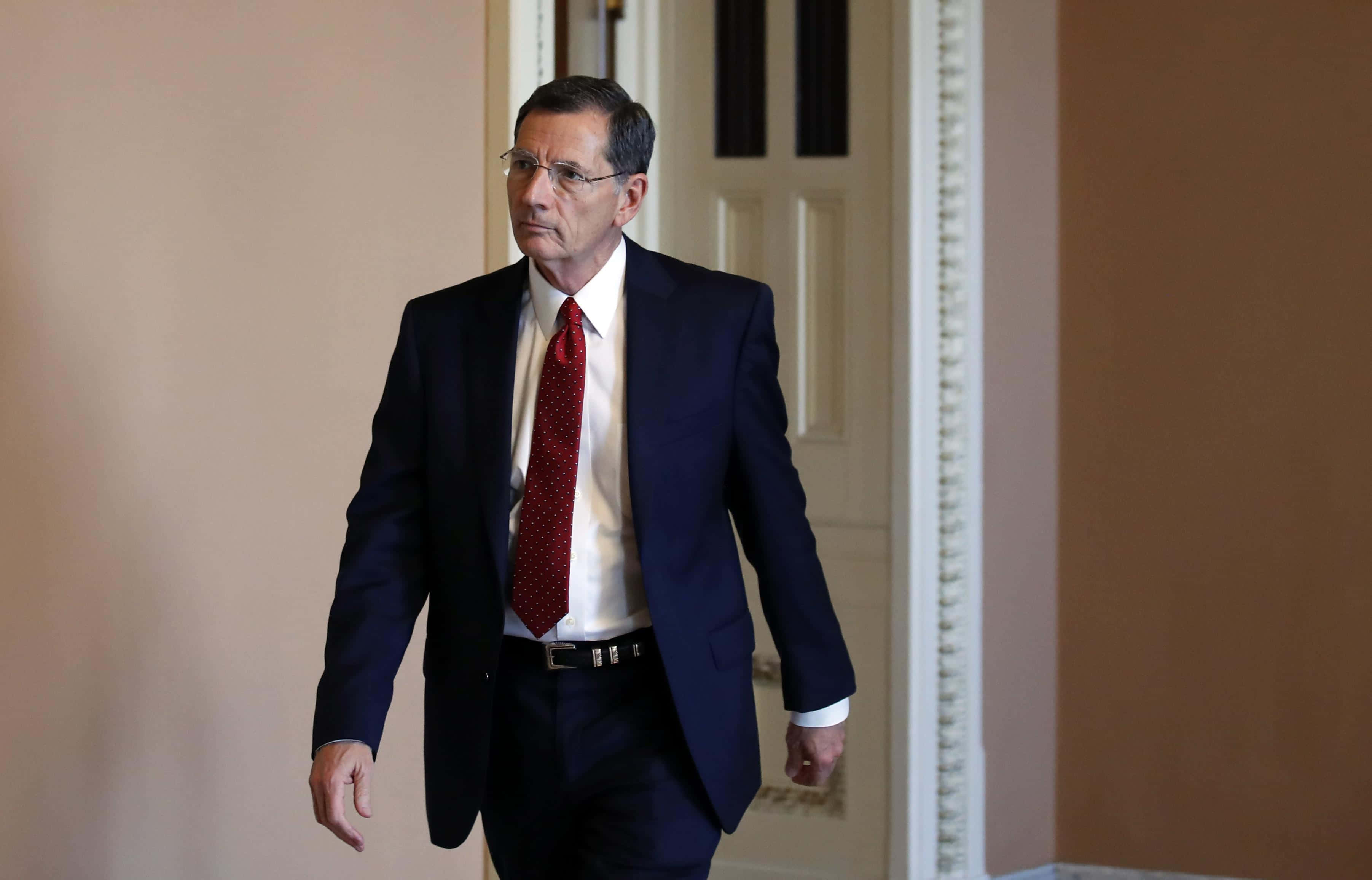 John Barrasso, dark suit, red tie, 2K Desktop Wallpaper