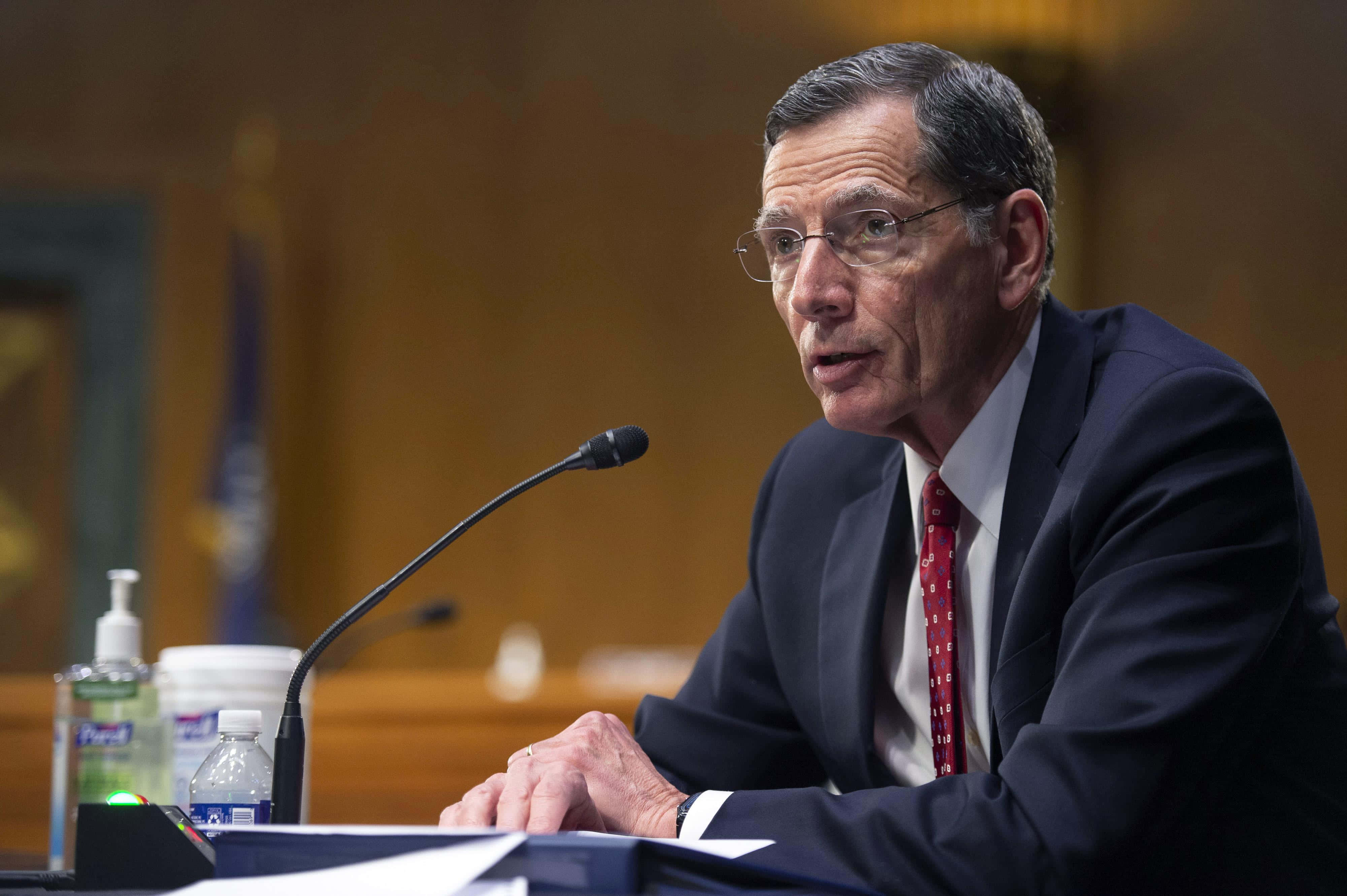 John Barrasso, microphone, dark suit, 4K Desktop Wallpaper