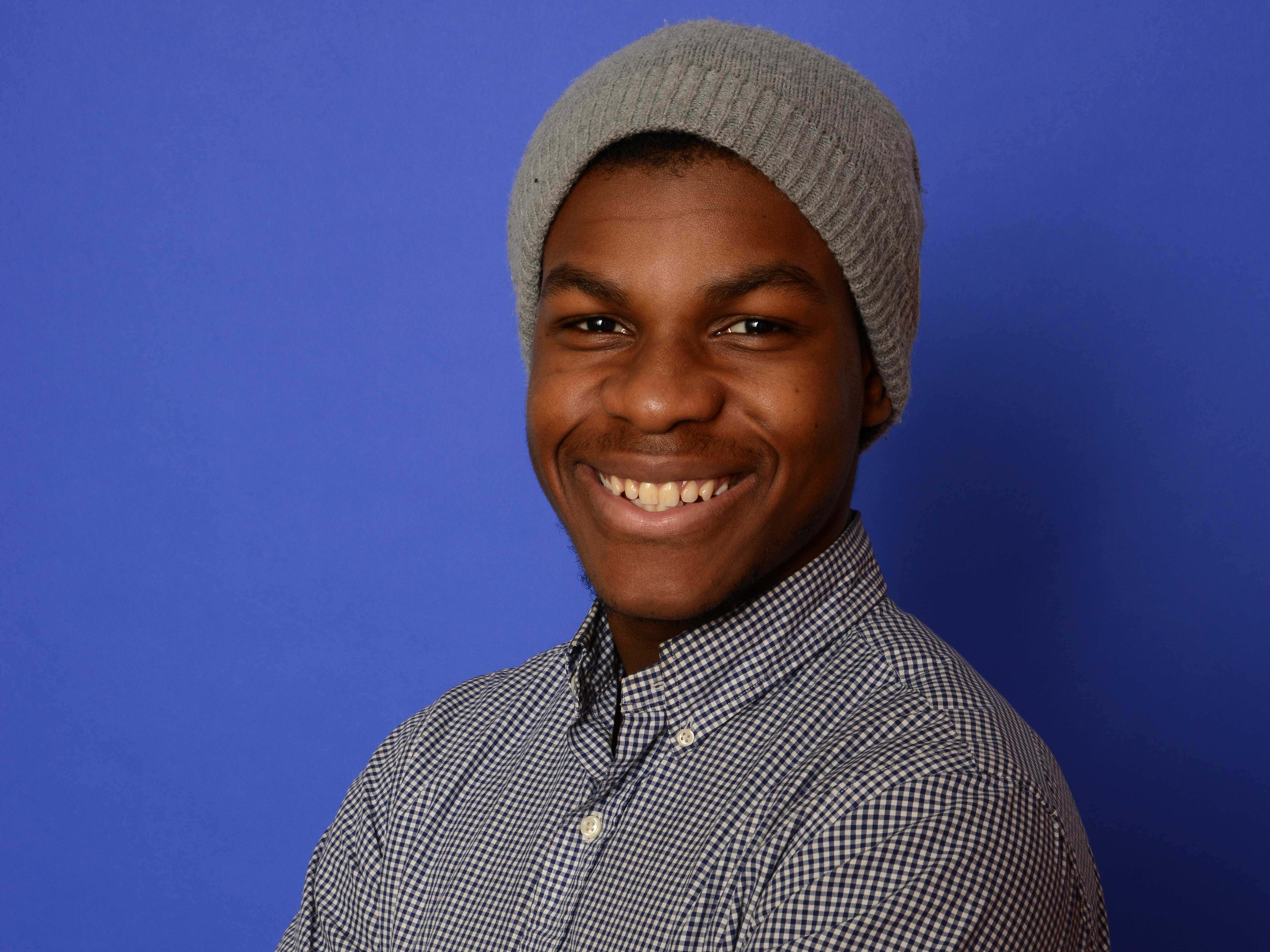 John Boyega, gray beanie, checkered shirt, 4K Desktop Wallpaper