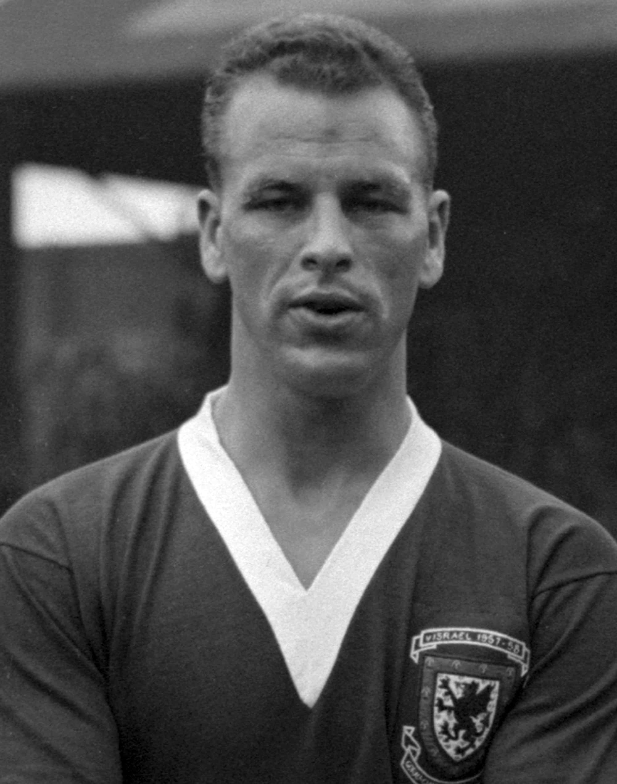John Charles, vintage Israel national team jersey, black and white portrait, Full HD Phone Wallpaper