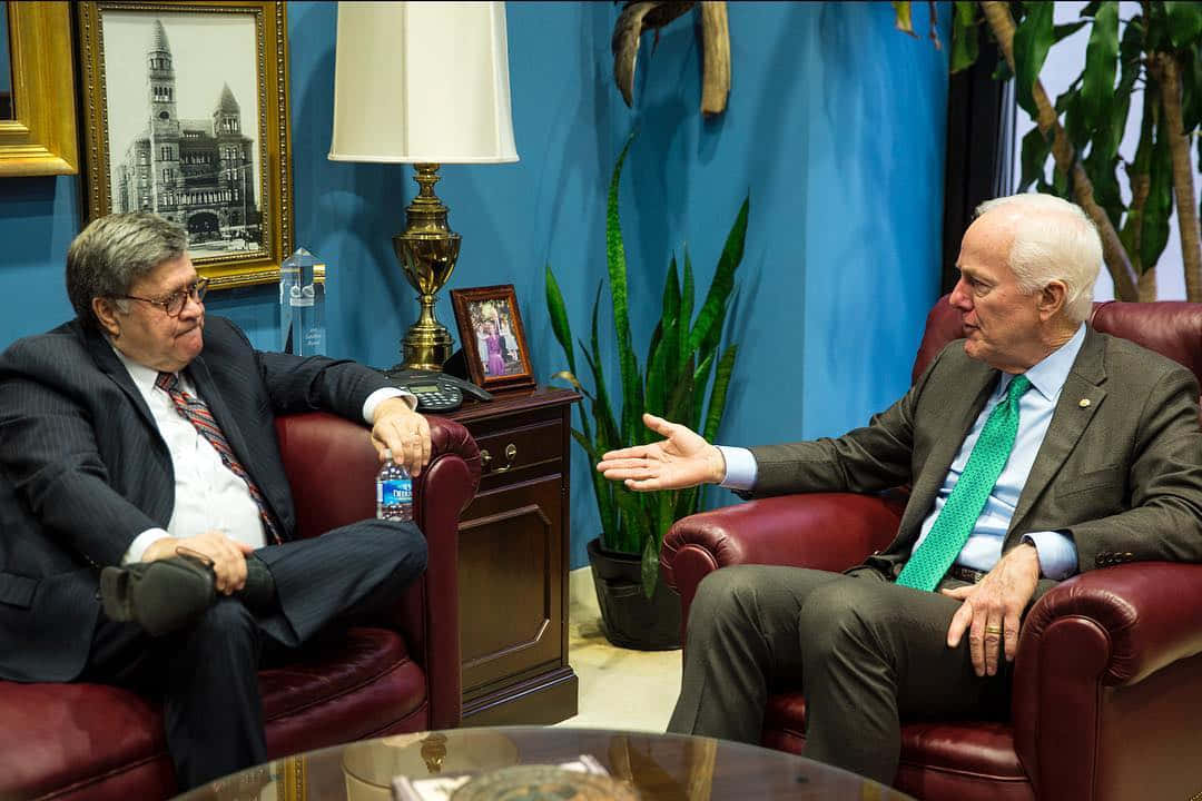 John Cornyn, red leather chairs, blue walls, SD Desktop Wallpaper
