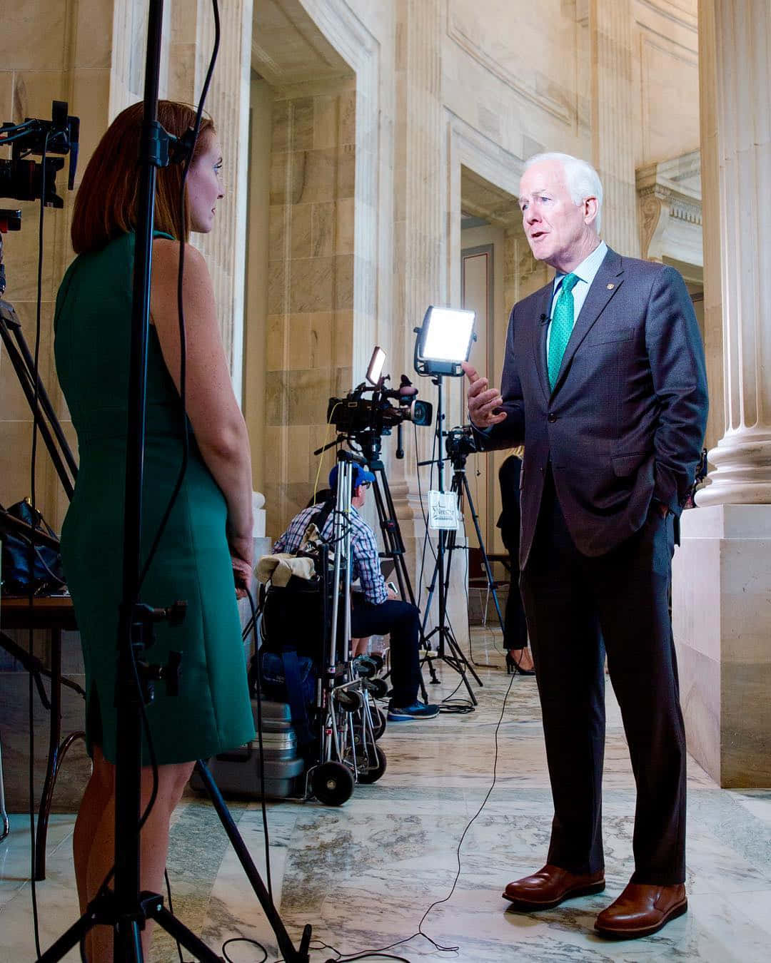 John Cornyn, suit, green dress, HD Phone Wallpaper