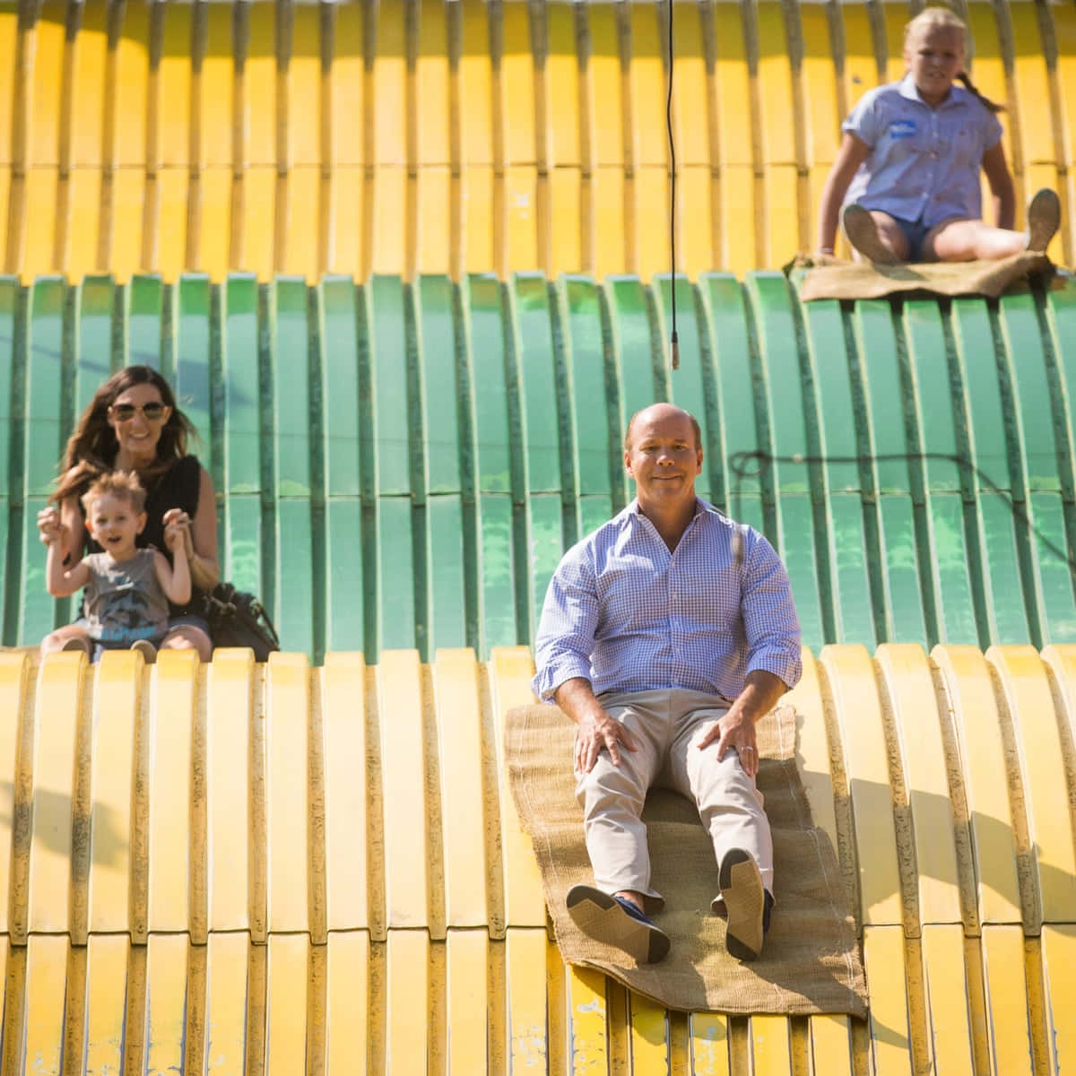 John Delaney, vibrant yellow, green corrugated metal, SD Desktop Wallpaper