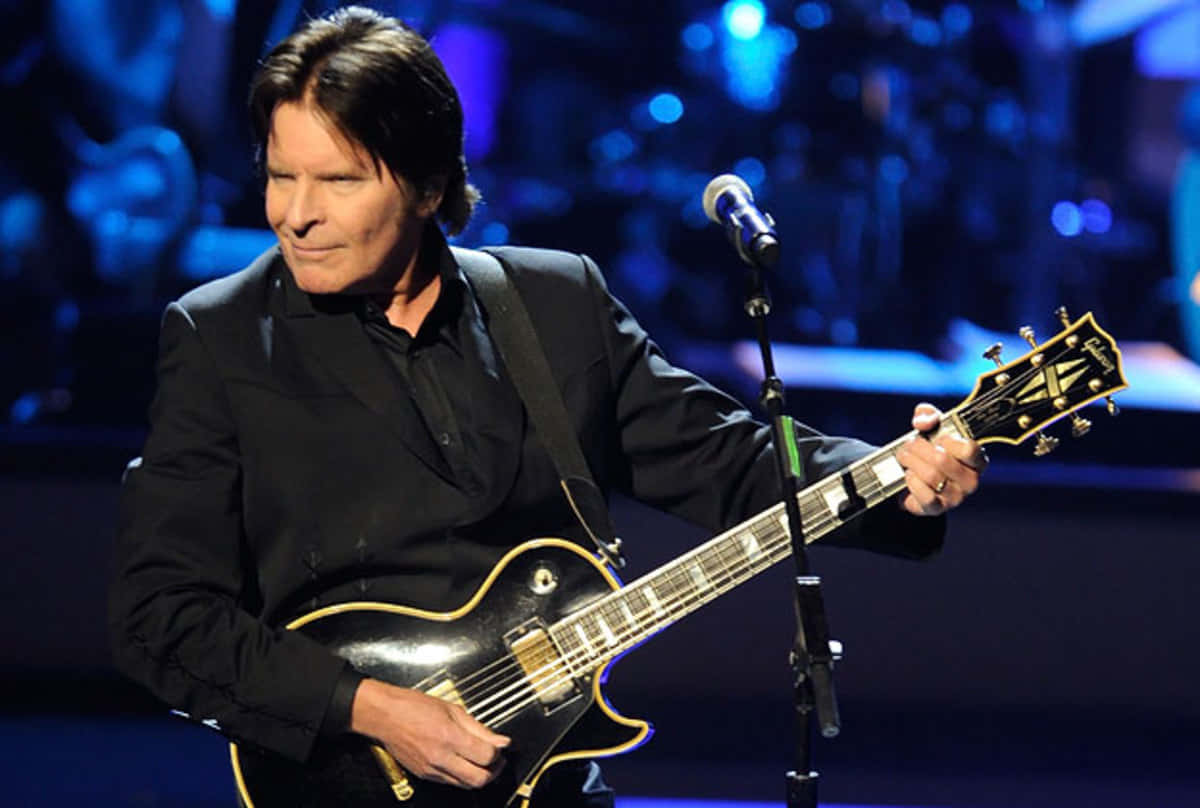 John Fogerty, black suit, black electric guitar, SD Desktop Wallpaper
