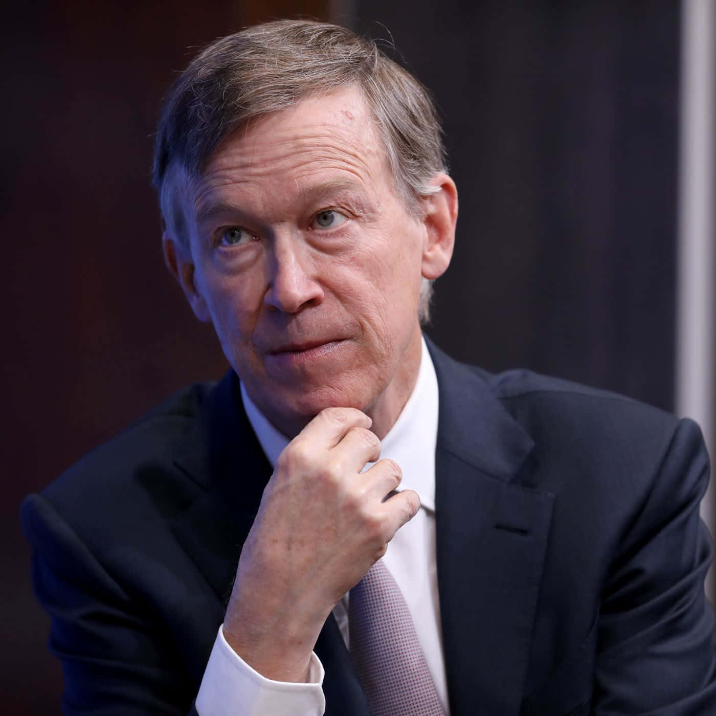 John Hickenlooper, dark suit, tie, HD Desktop Wallpaper