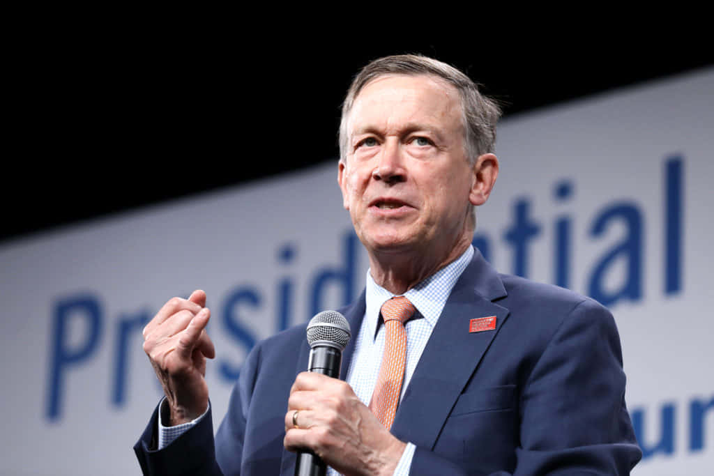 John Hickenlooper, dark blue suit, orange tie, SD Desktop Wallpaper