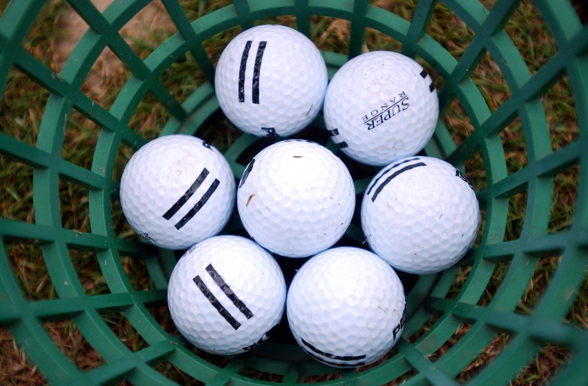 John Huston, white golf balls, black markings, Full HD Desktop Wallpaper