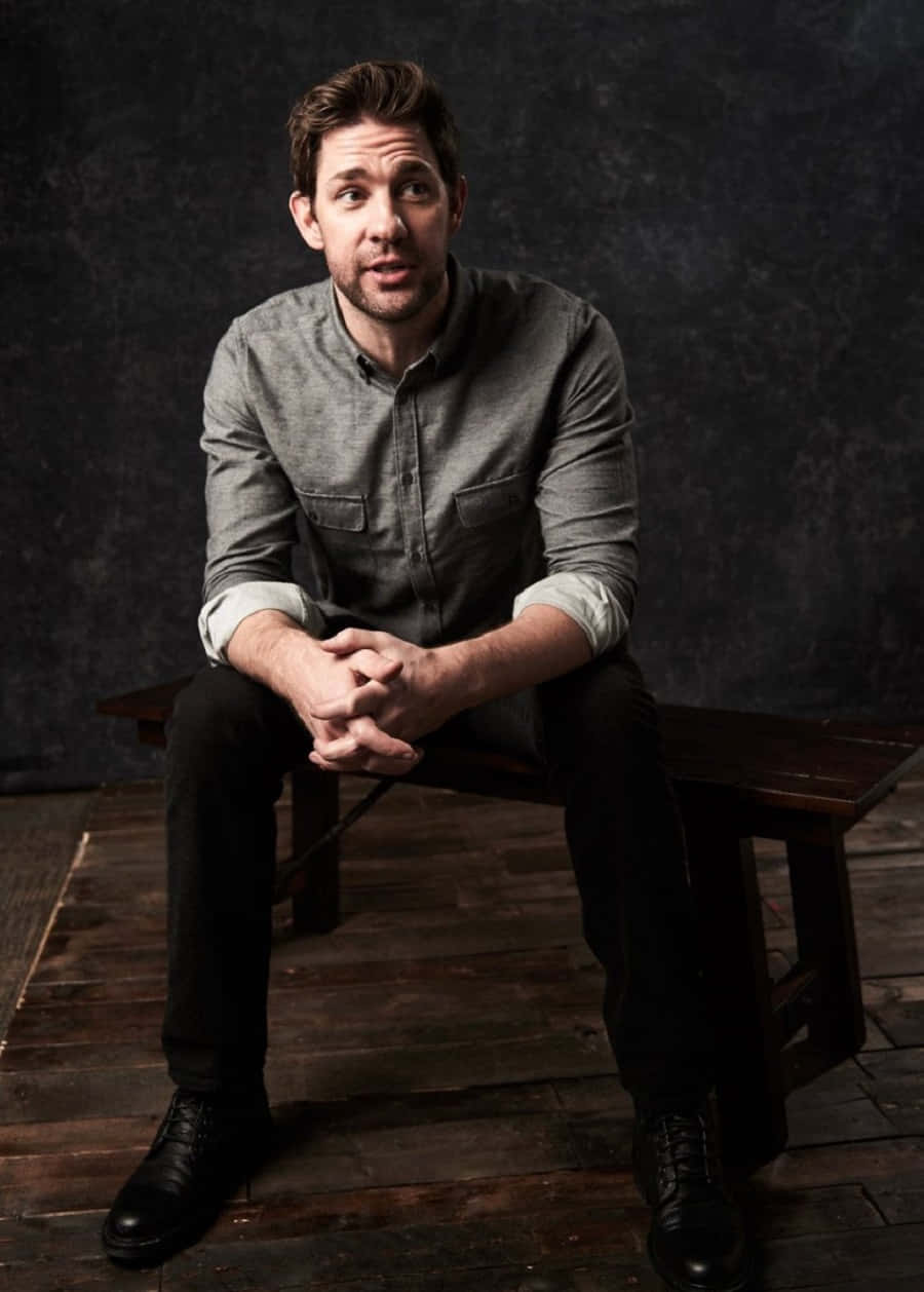John Krasinski, gray shirt, wooden bench, SD Phone Wallpaper