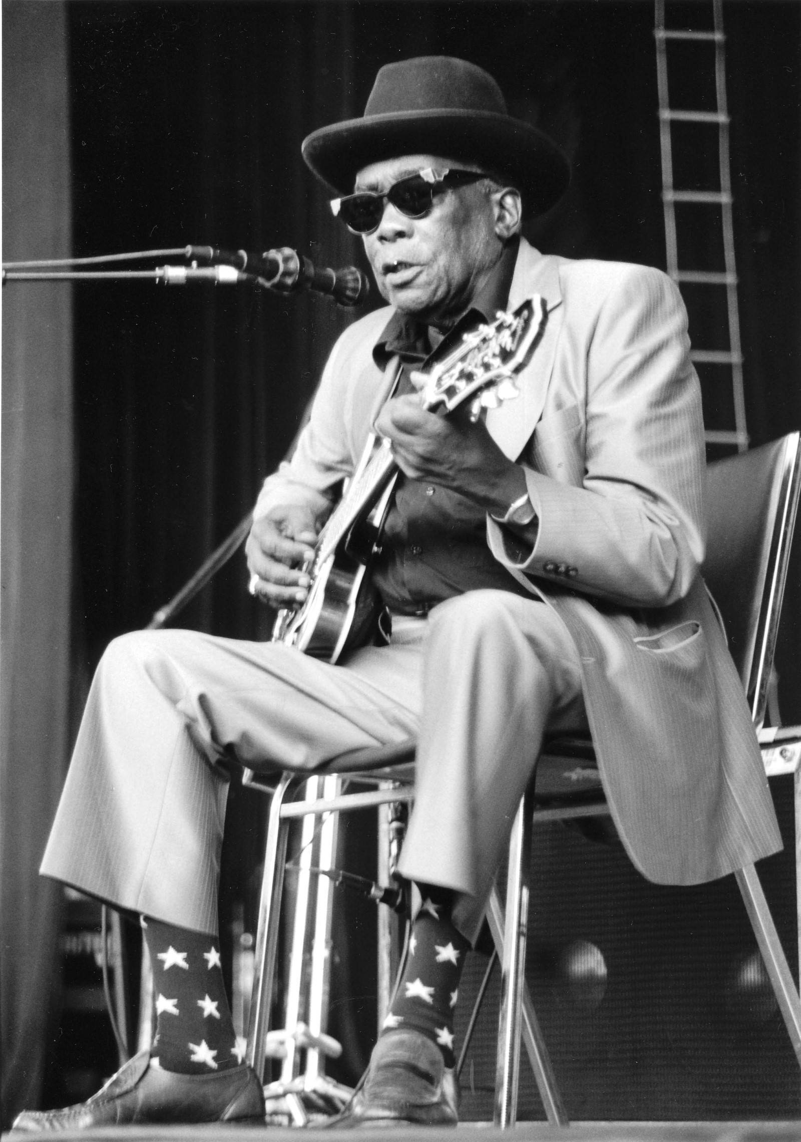 John Lee Hooker, fedora, sunglasses, Full HD Phone Wallpaper