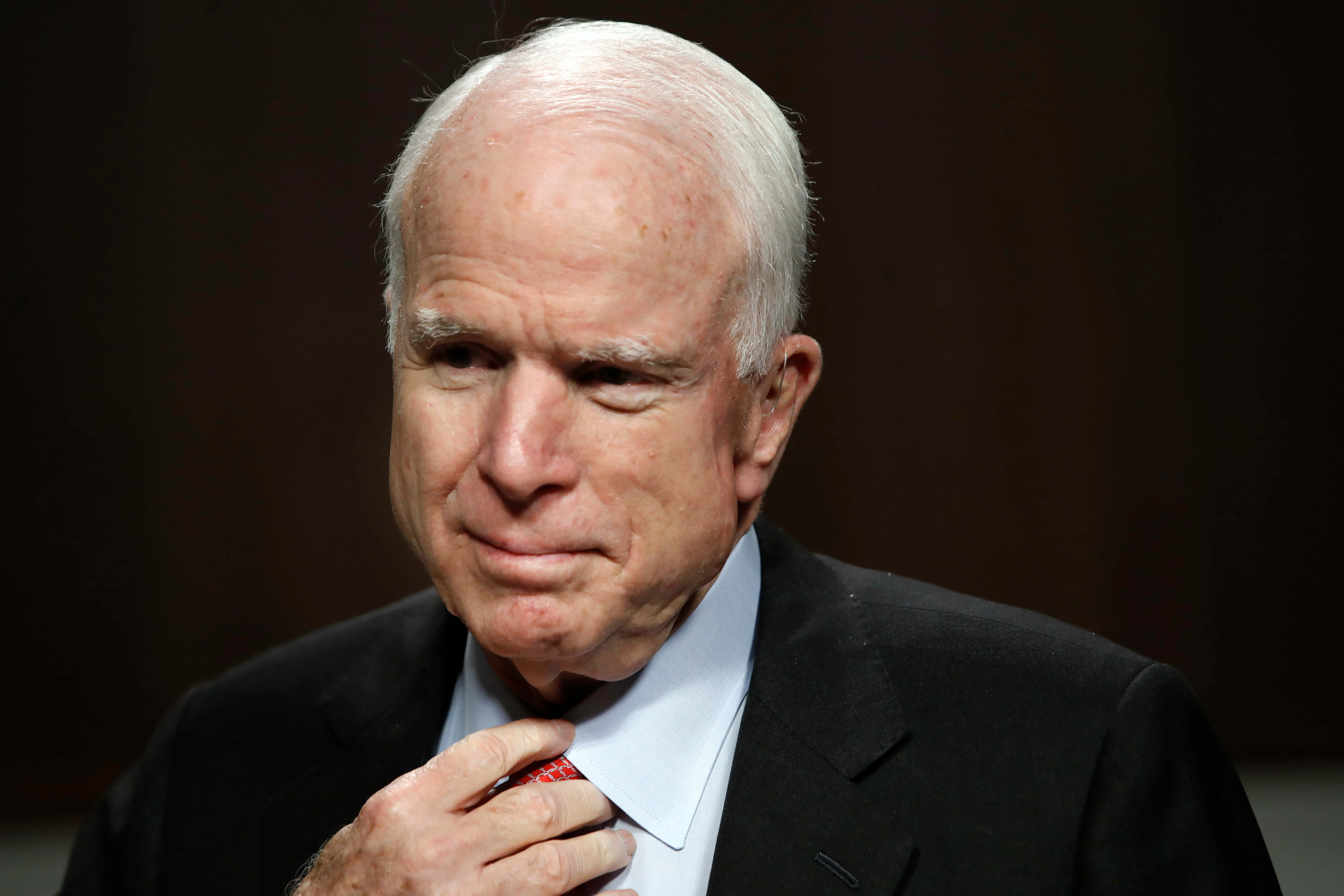 John McCain, dark suit, red patterned tie, 5K Desktop Wallpaper