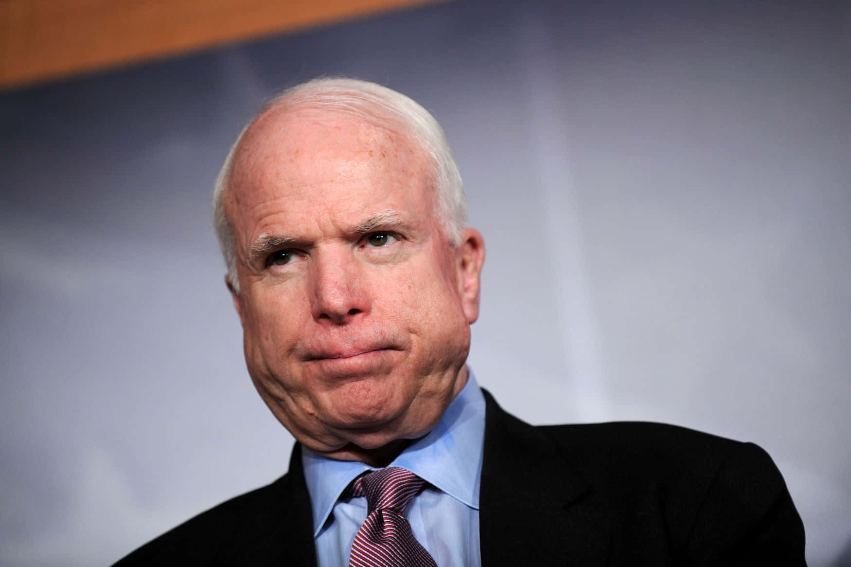 John McCain, white hair, dark suit, HD Desktop Wallpaper