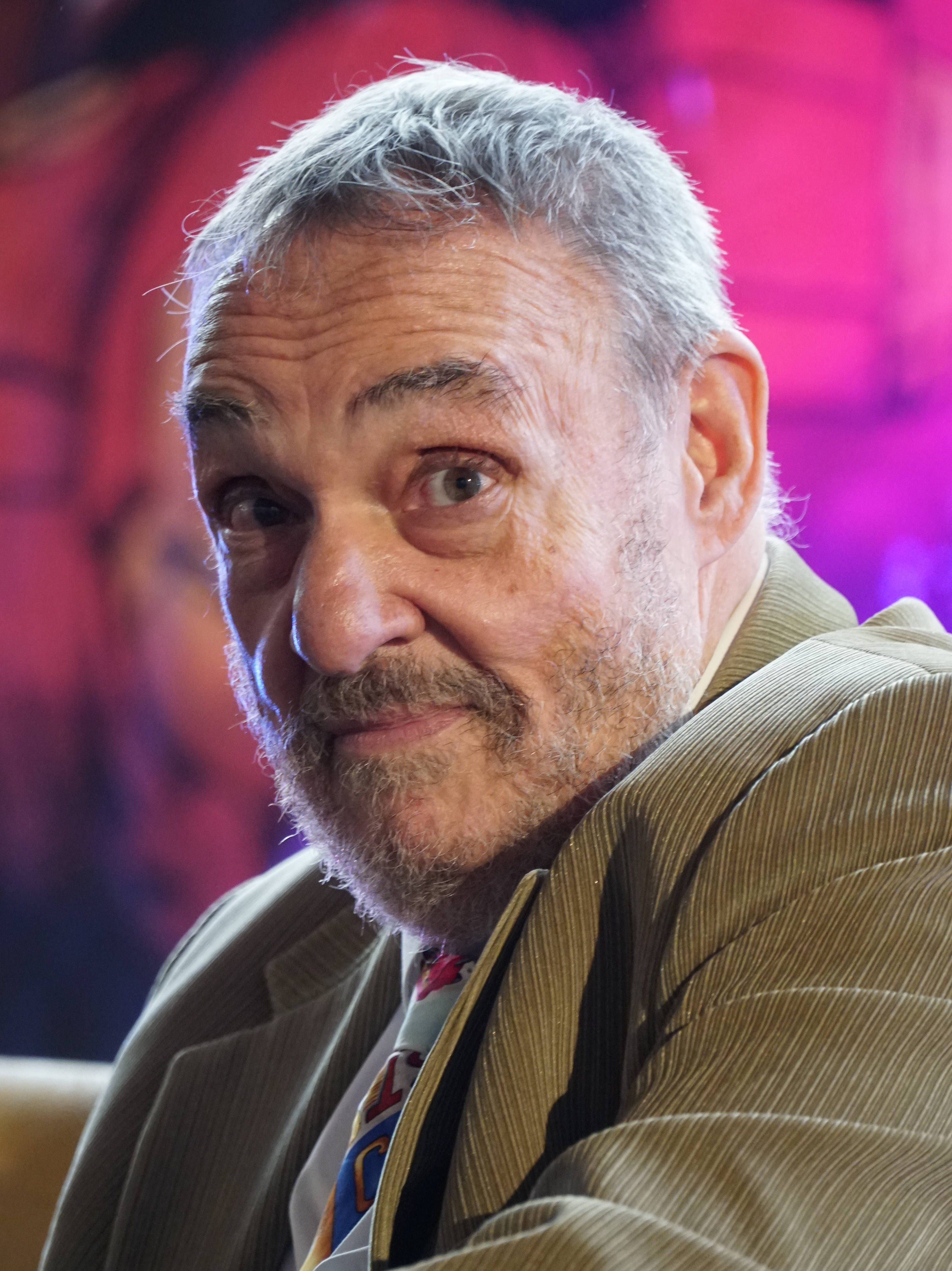 John Rhys Davies, gray hair, beard, 4K Phone Wallpaper
