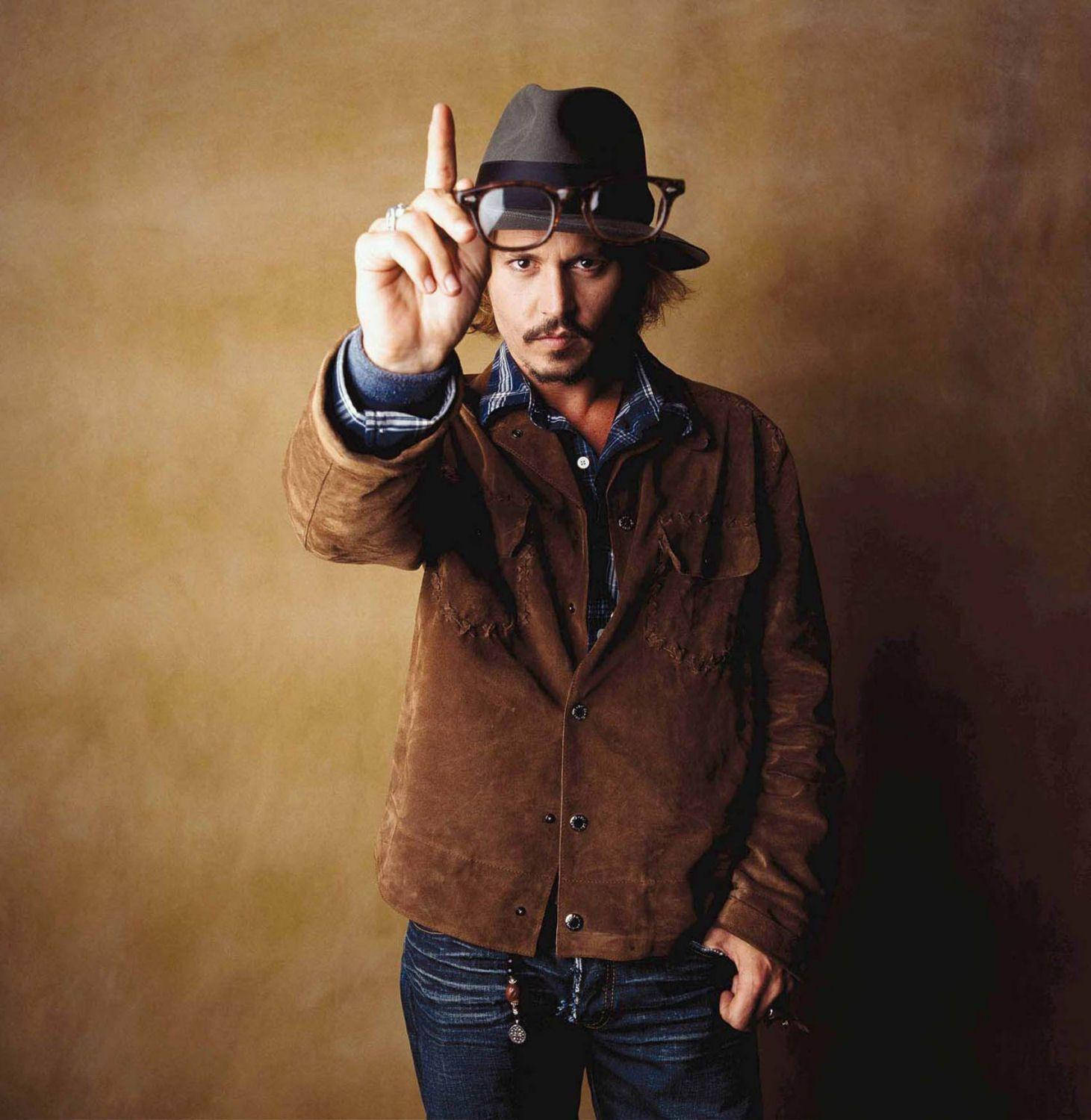 Johnny Depp, brown suede jacket, fedora, HD Phone Wallpaper