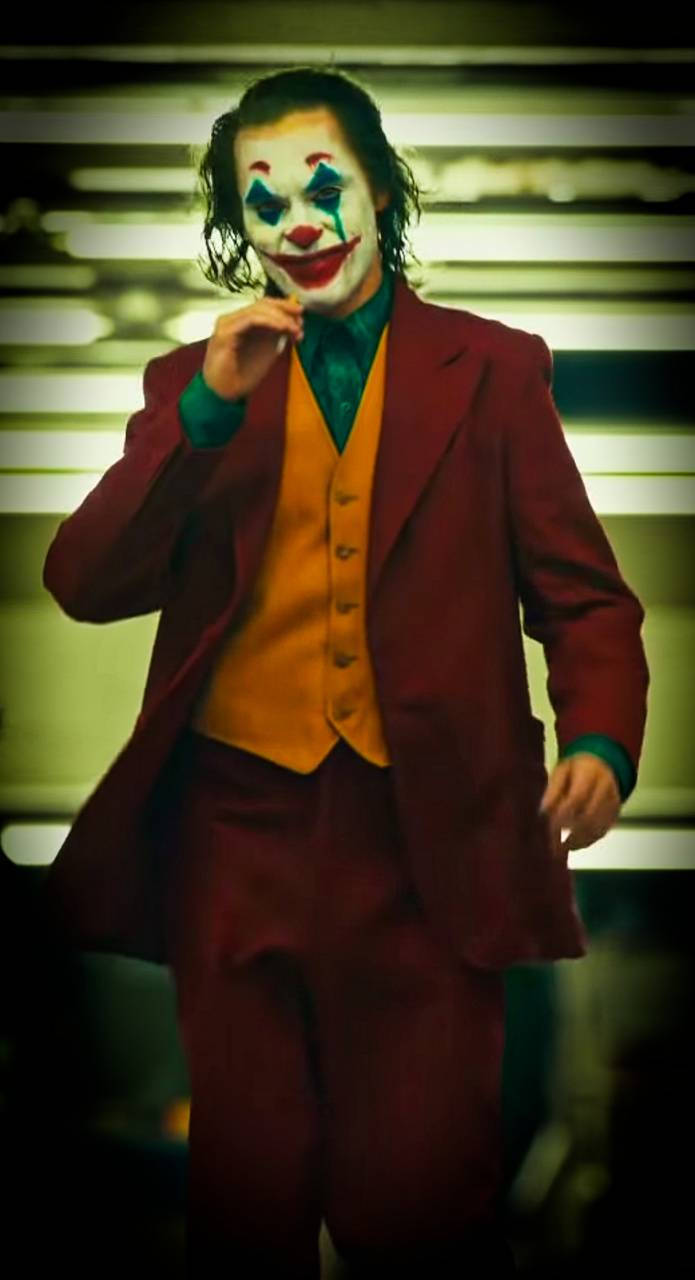 The Joker 2019, maroon suit, orange vest, HD Phone Wallpaper