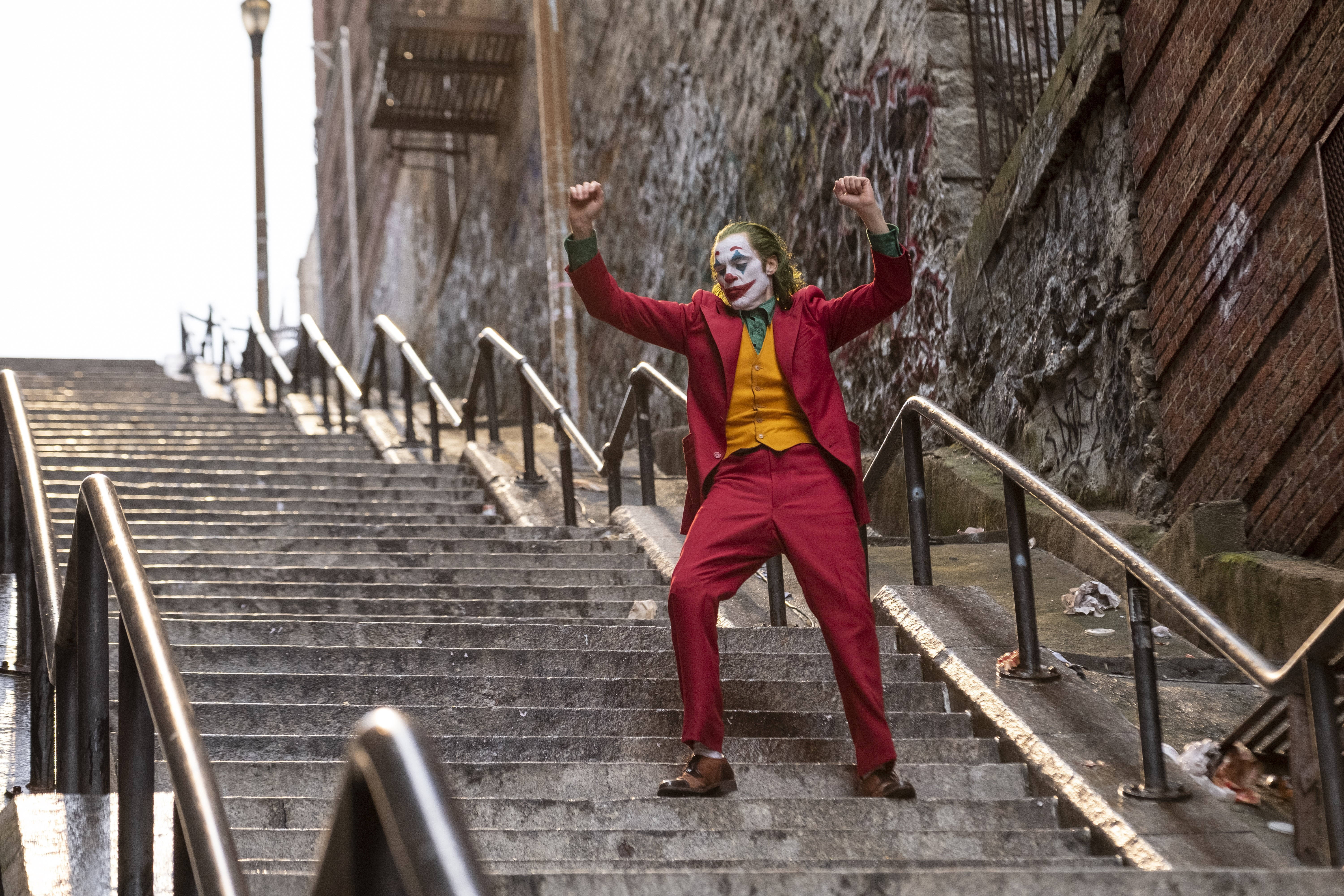 Joker 2020, red suit, white face paint, 5K Desktop Wallpaper
