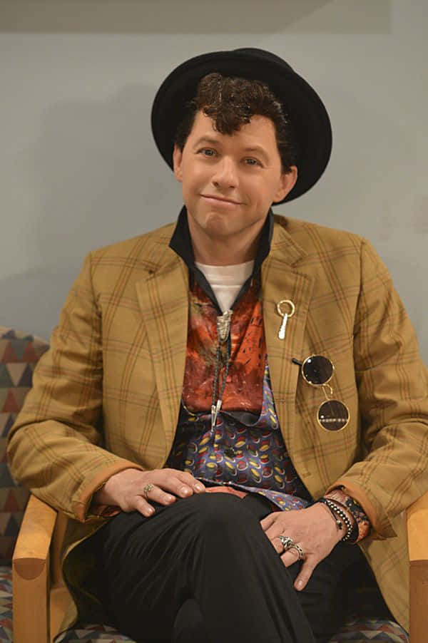 Jon Cryer, curly hair, black hat, SD Phone Wallpaper