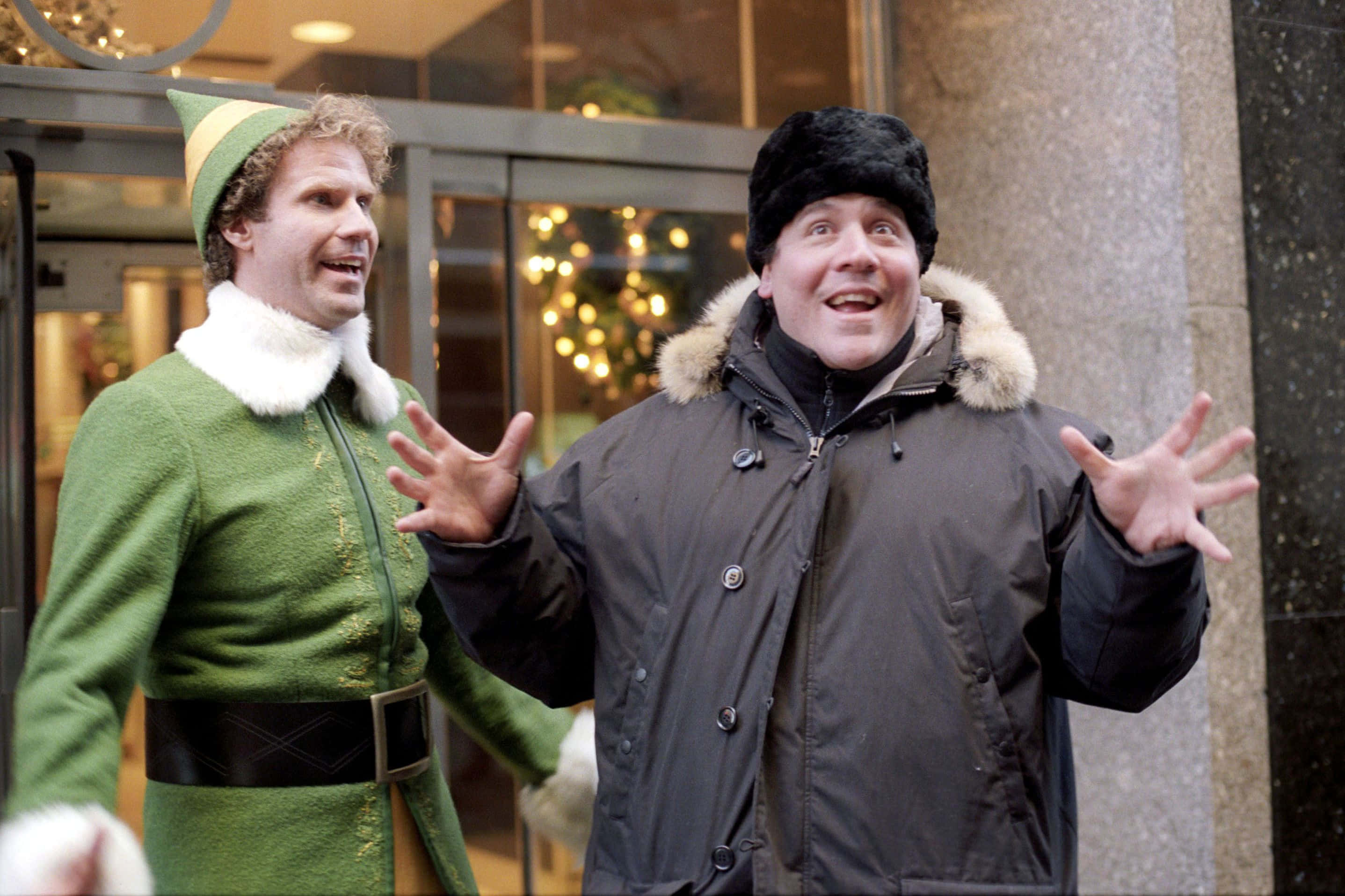 Jon Favreau, winter attire, holiday lights, 2K Desktop Wallpaper