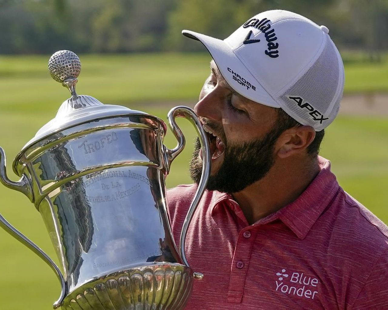 Jon Rahm, pink polo, white cap, HD Desktop Wallpaper