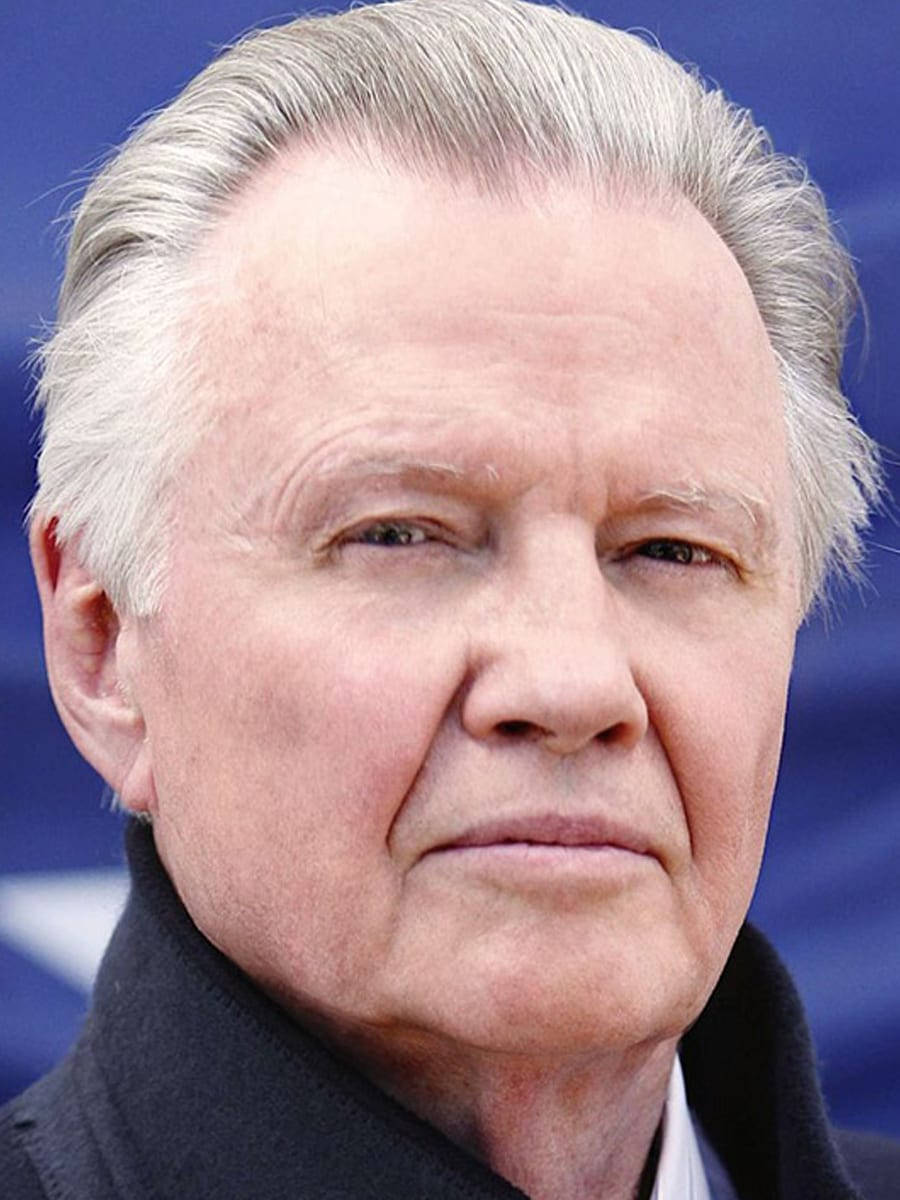 Jon Voight, gray hair, serious expression, SD Phone Wallpaper