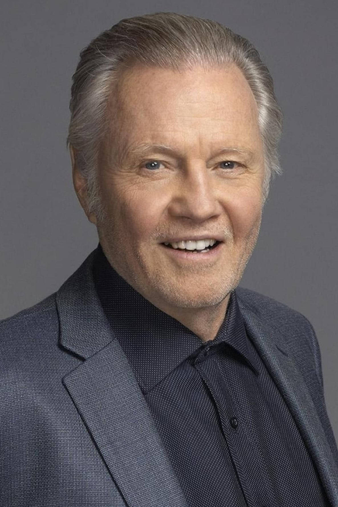 Jon Voight, gray hair, dark textured suit, HD Phone Wallpaper