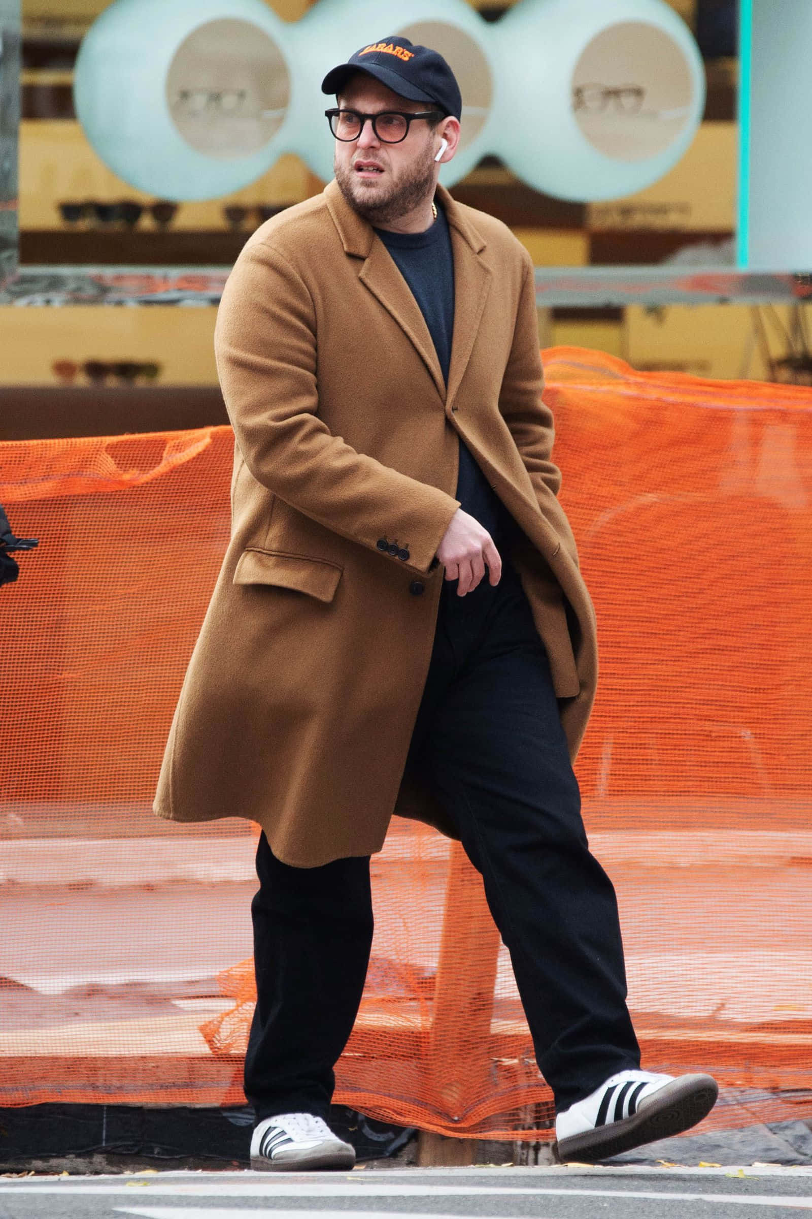 Jonah Hill, camel coat, glasses, Full HD Phone Wallpaper