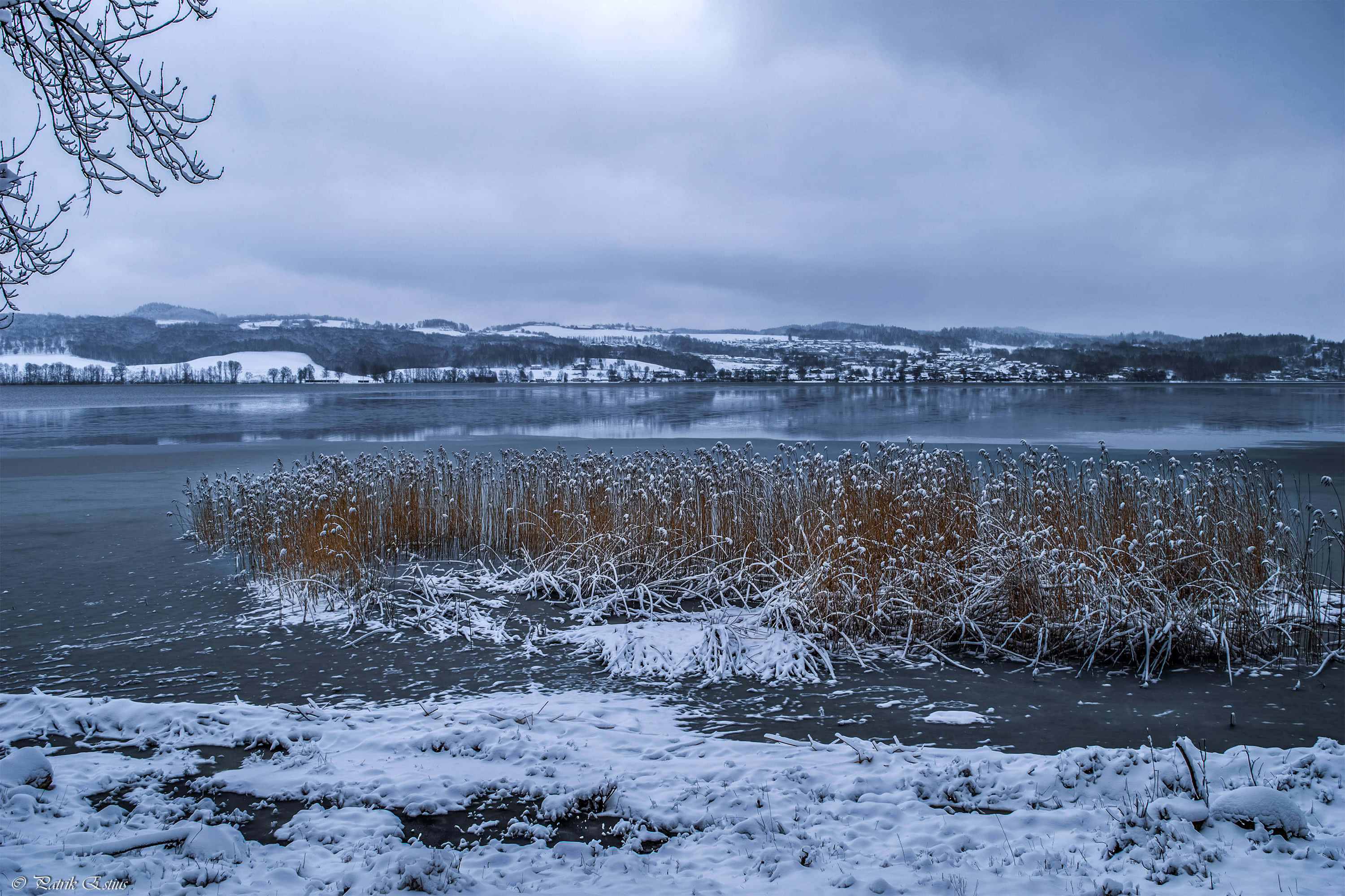 Jönköping, winter lake view, frozen lake, 2K Desktop Wallpaper