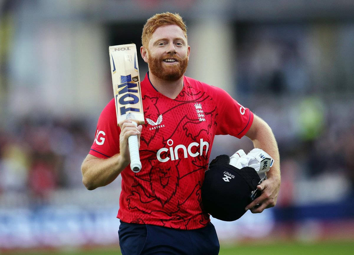 Jonny Bairstow, red England jersey, red uniform, SD Desktop Wallpaper