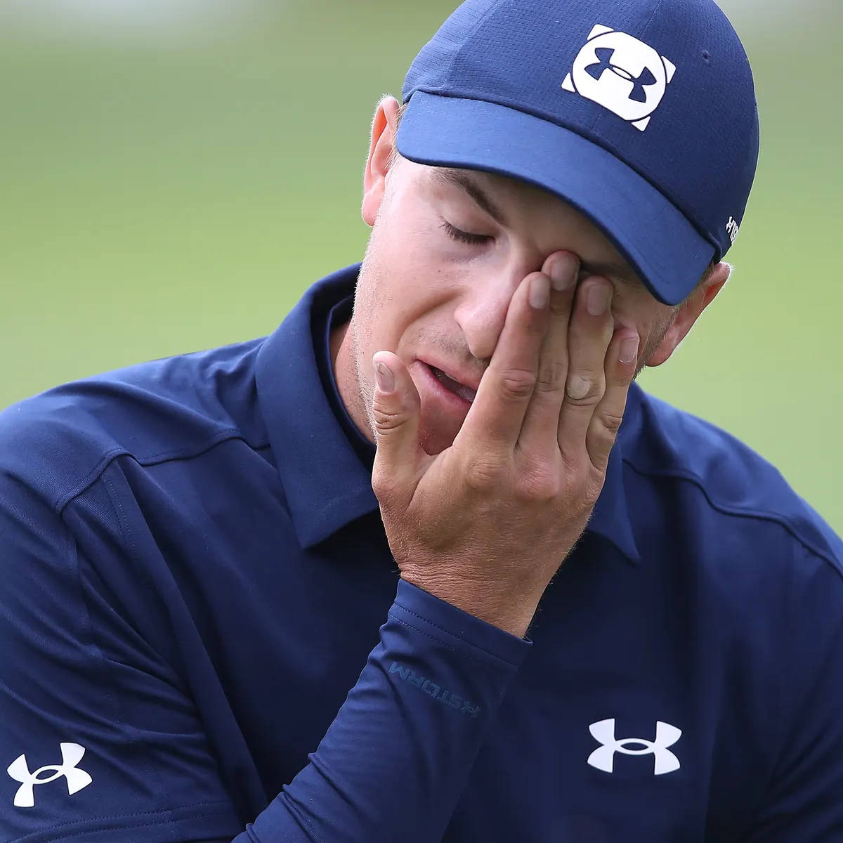 Jordan Spieth, blue Under Armour shirt, cap, SD Desktop Wallpaper