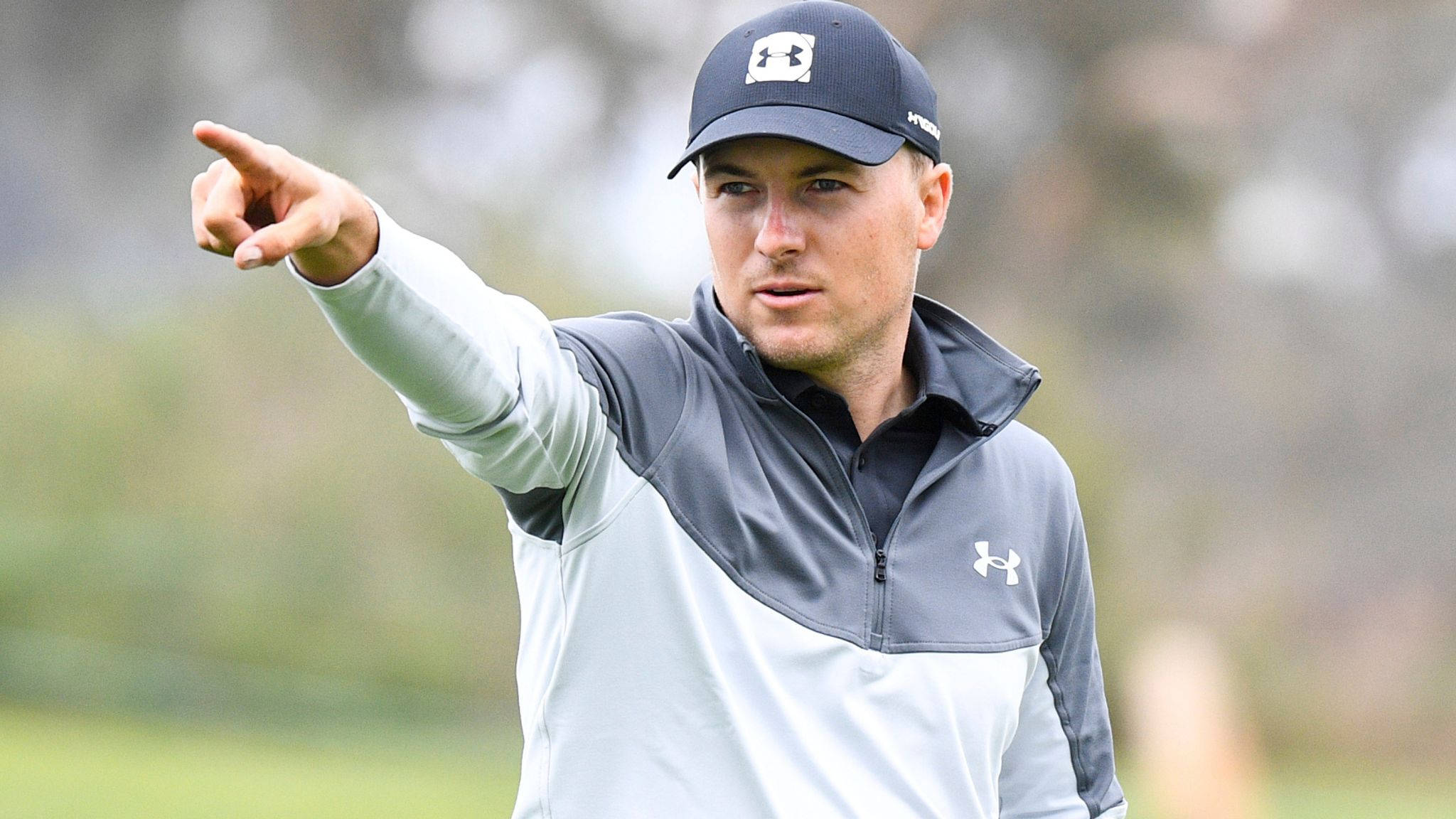 Jordan Spieth, gray and white Under Armour jacket, blurred green course, Full HD Desktop Wallpaper