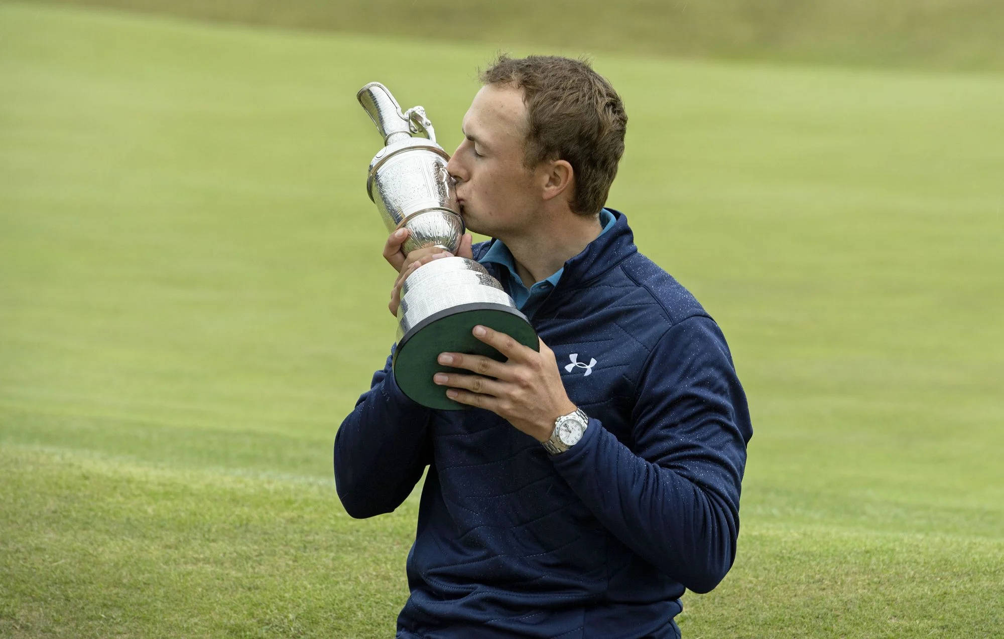Jordan Spieth, silver trophy, lush green golf course, Full HD Desktop Wallpaper