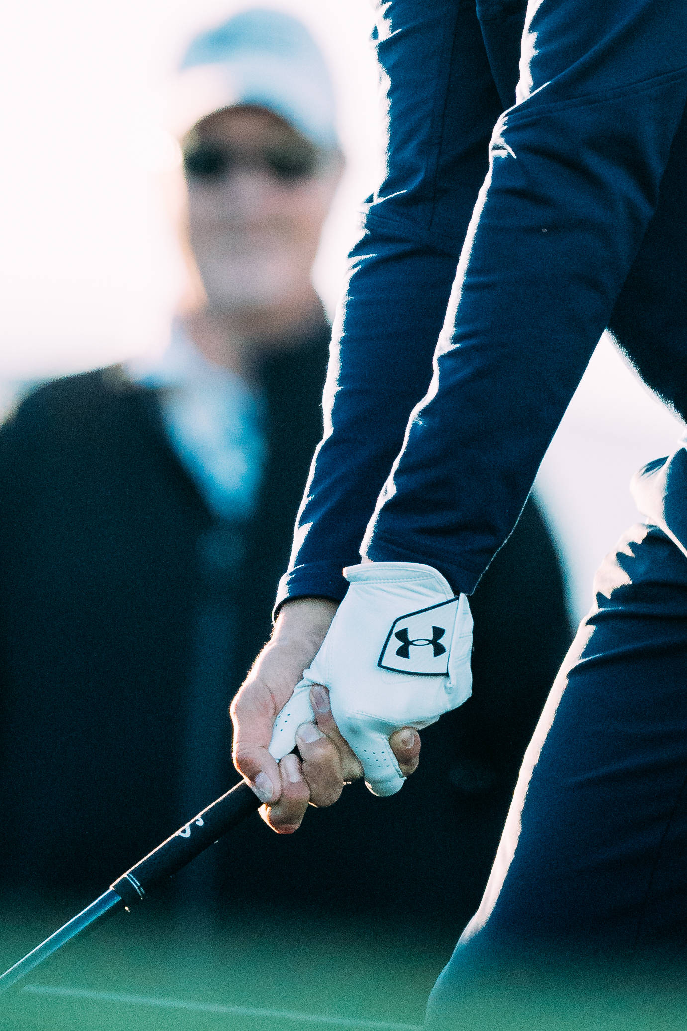 Jordan Spieth, golf gloves, golfer's gloved hand, Full HD Phone Wallpaper