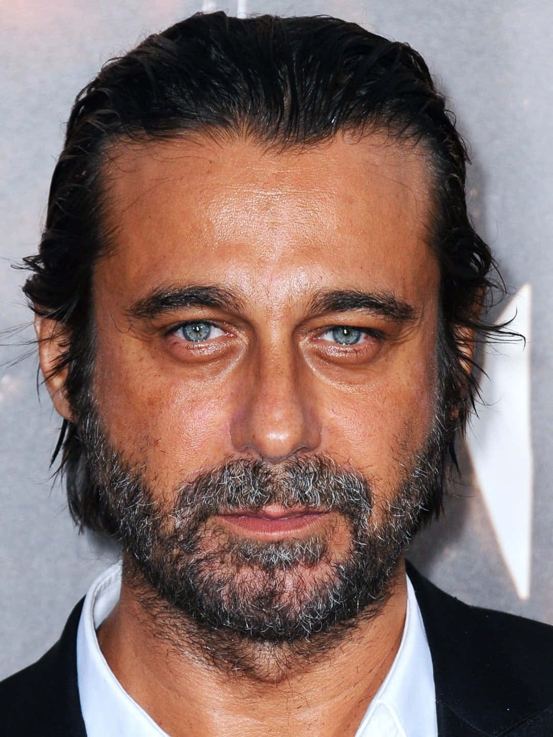 Jordi Mollà, intense blue eyes, salt-and-pepper beard, HD Phone Wallpaper