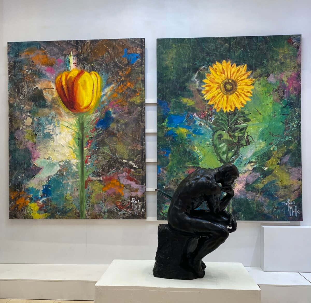 Jordi Mollà, black bronze Thinker statue, vibrant yellow flowers, SD Desktop Wallpaper