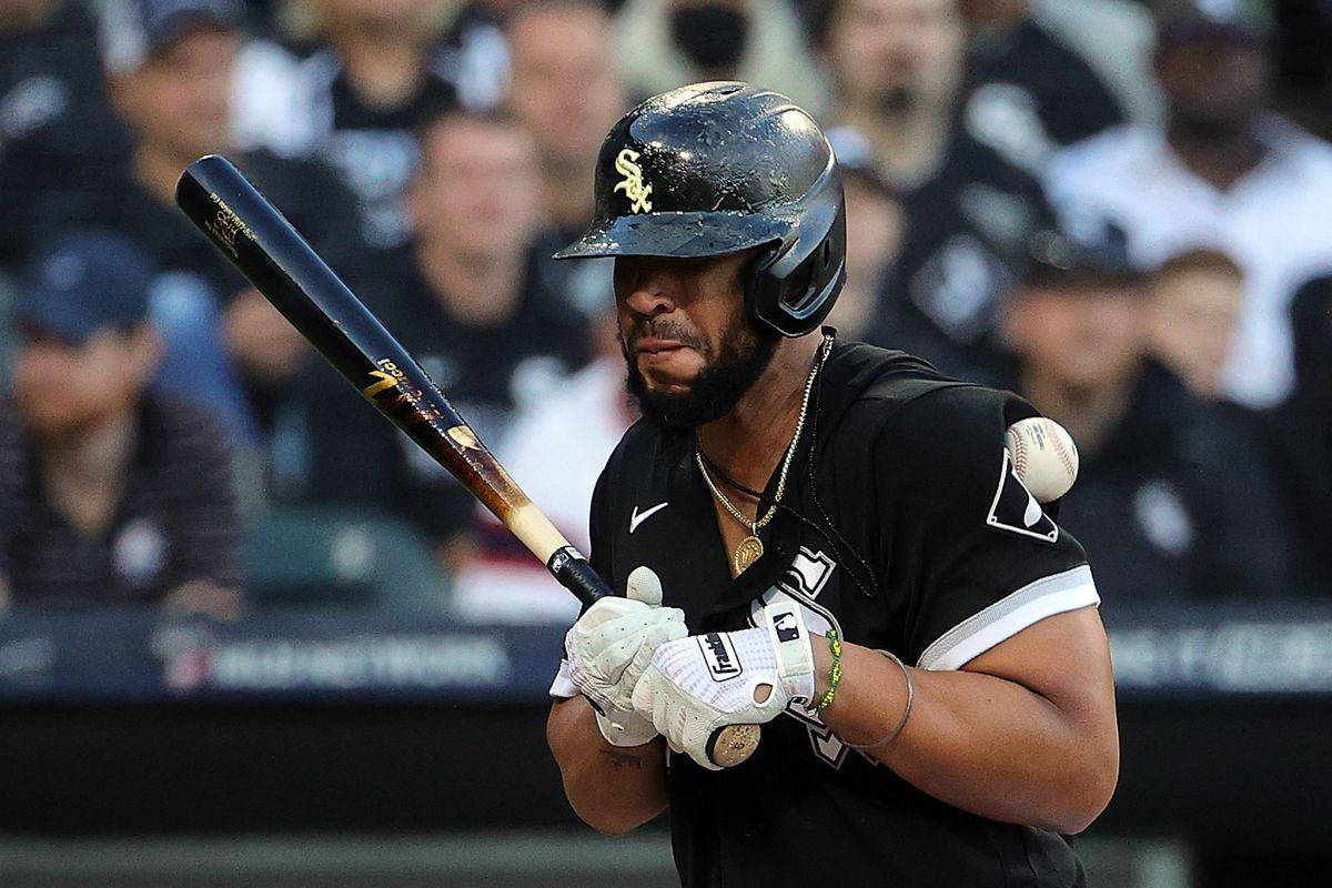 Jose Abreu, black uniform, bat, SD Desktop Wallpaper