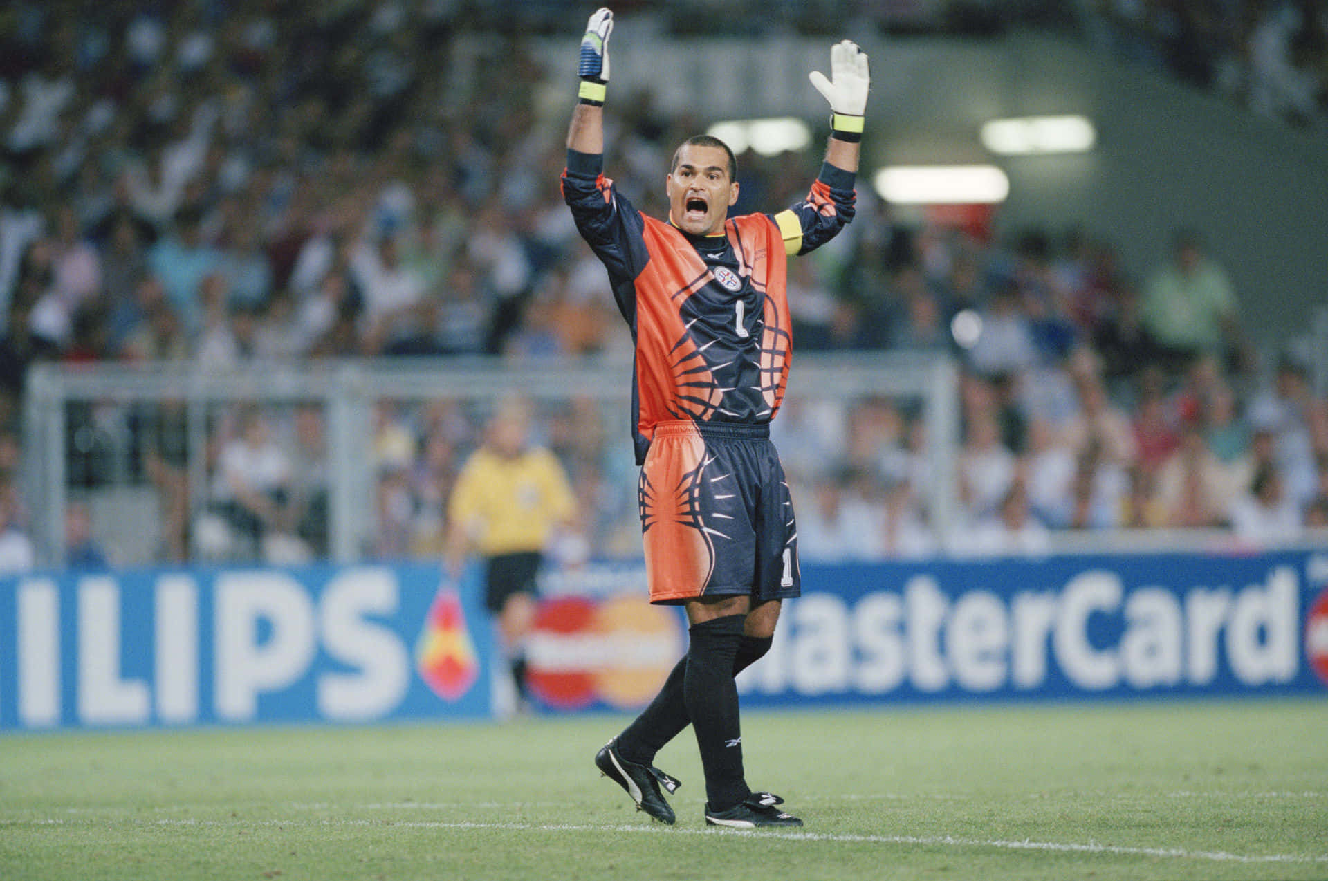 Jose Luis Chilavert, 1998 World Cup, orange and blue gear, Full HD Desktop Wallpaper