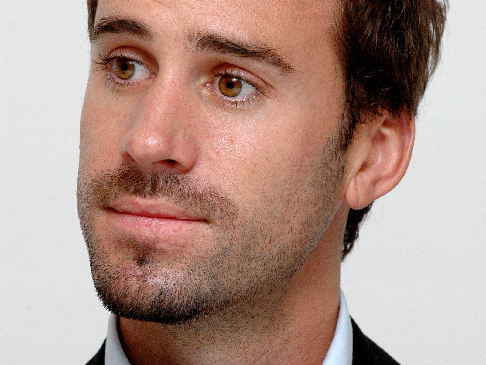 Joseph Fiennes, brown eyes, stubble, HD Desktop Wallpaper